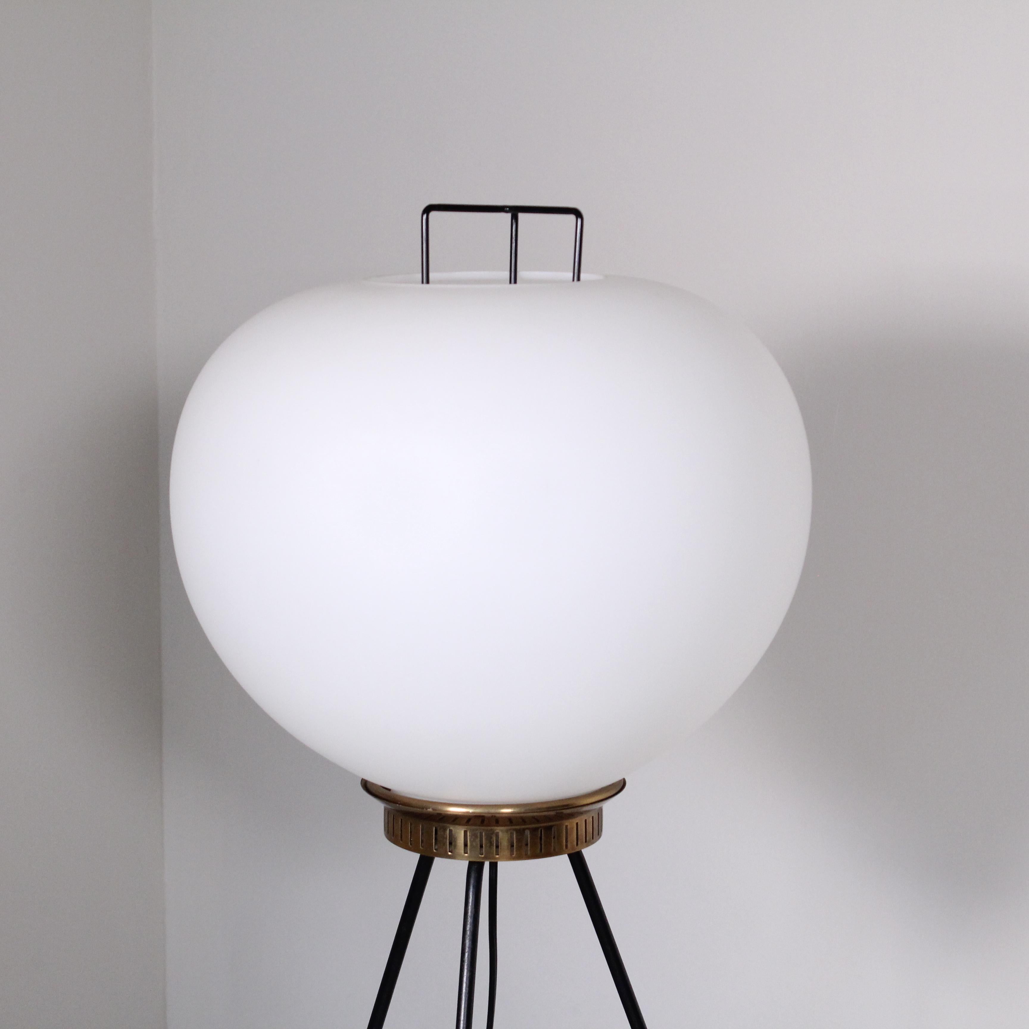 Floor Lamp by Stilnovo For Sale 3