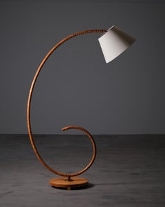 Floor Lamp by Unknown Designer in Beechwood and Brass, Sweden, 1930s