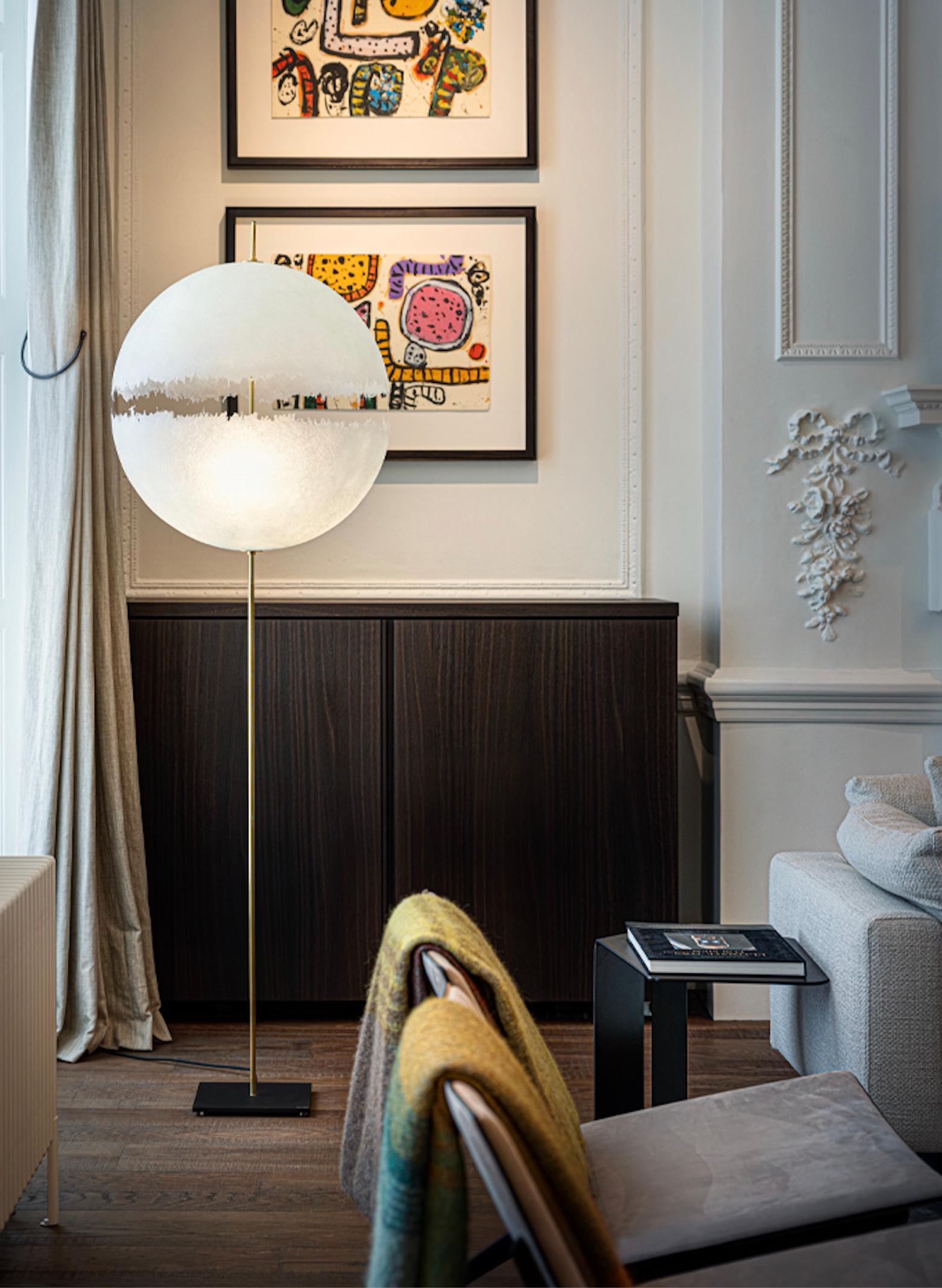 Lámpara de pie Catellani & Smith PostKrisi 64 - Latón/natural Italiano en venta