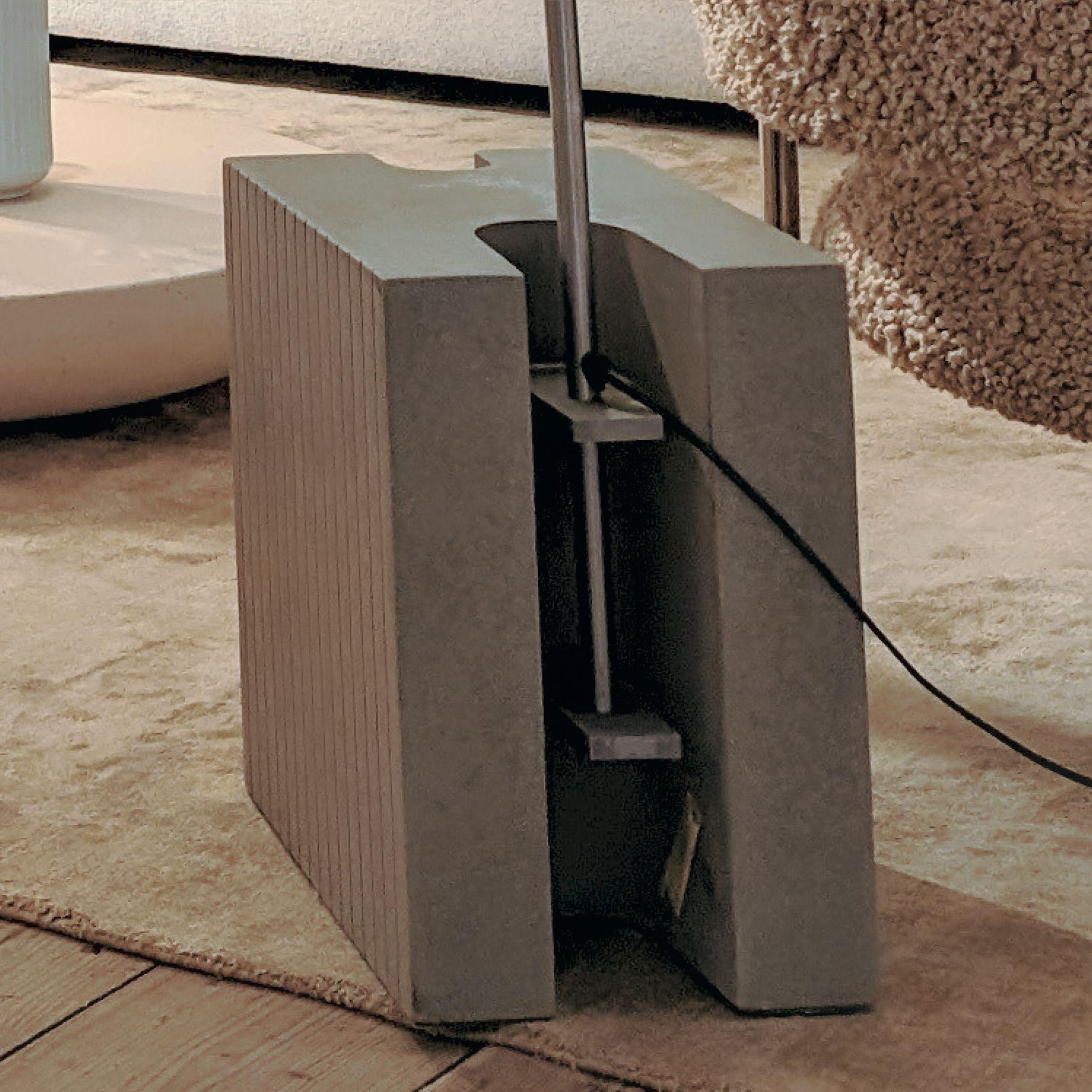 Floor lamp CG71 arco designed in 1971 by Christophe Gevers For Sale 5