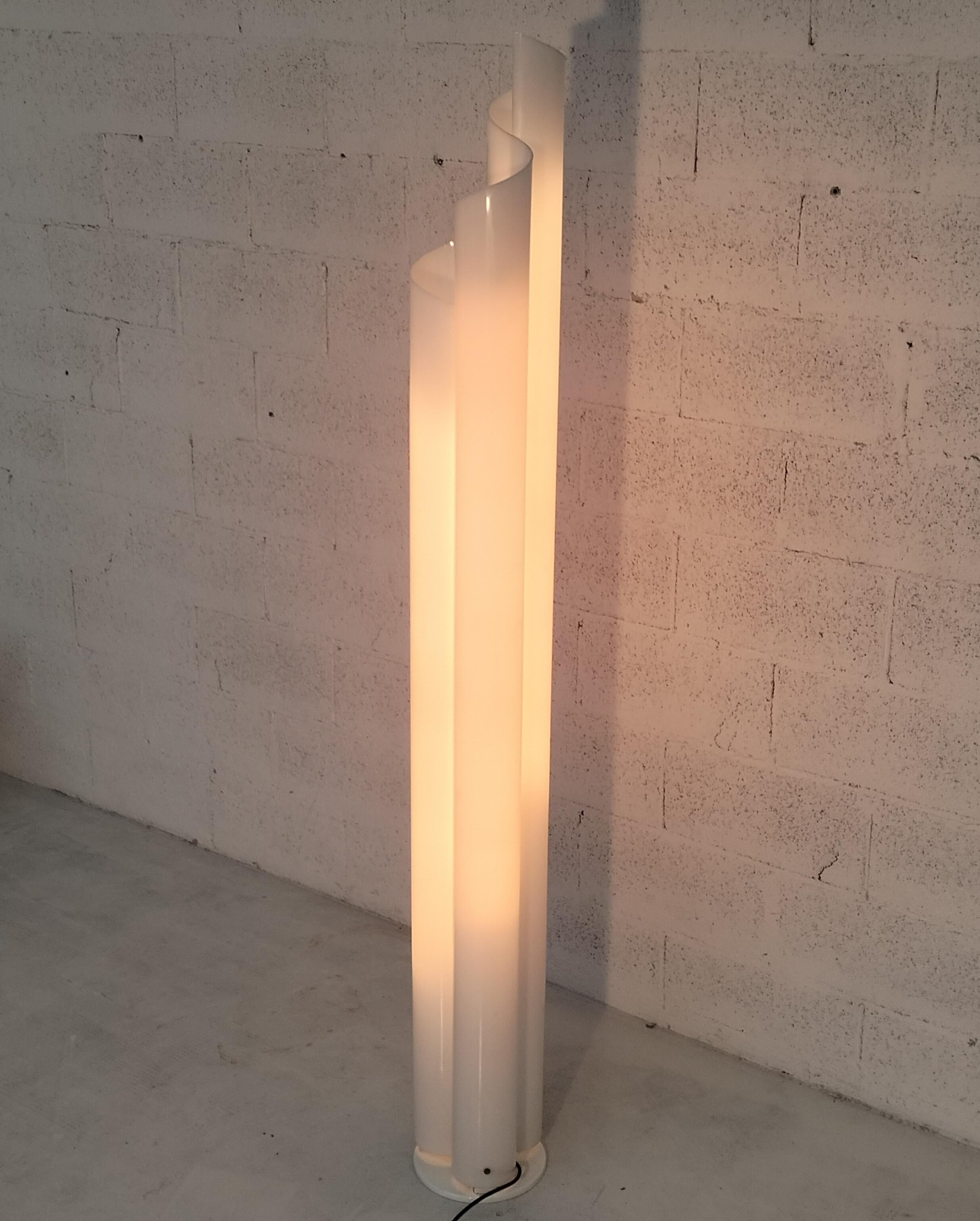 Late 20th Century Floor lamp Chimera by Vico Magistretti for Artemide  60s, 70’s