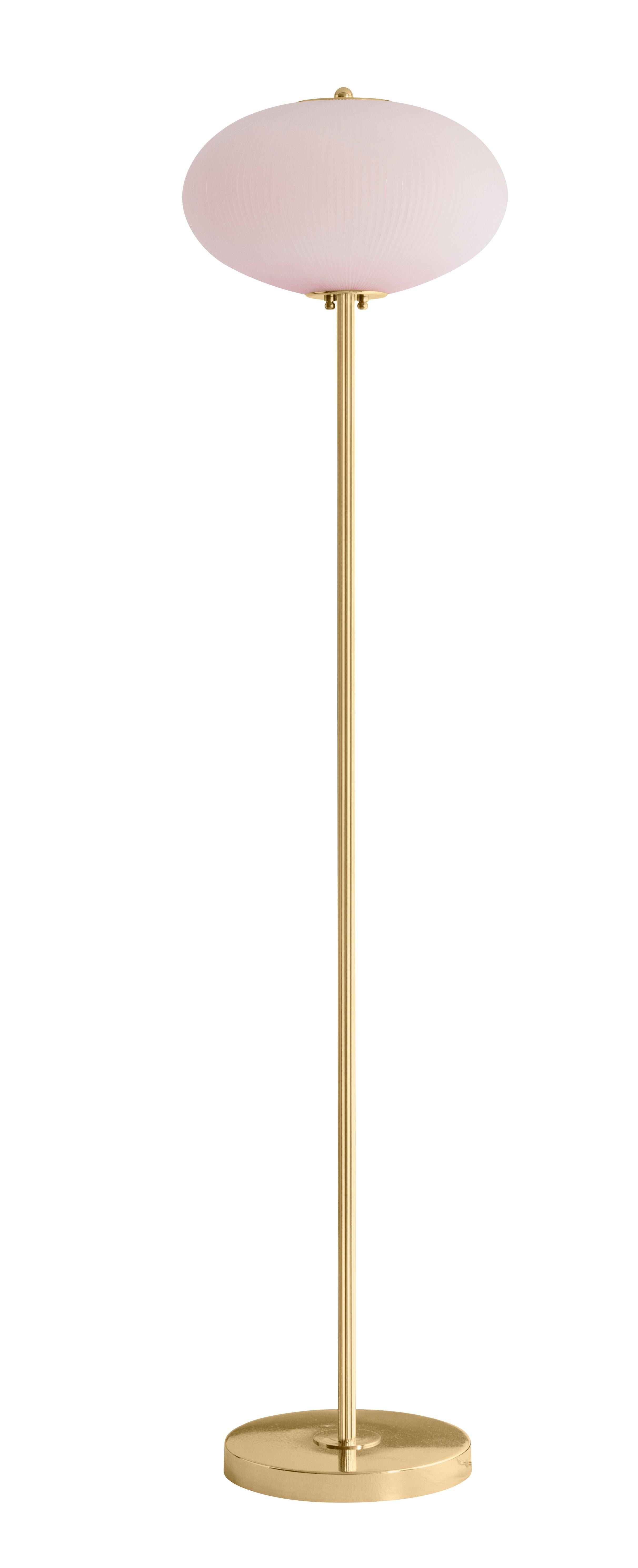 Floor lamp China 07 by Magic Circus Editions
Dimensions: H 150 x W 32 x D 32 cm, also available in H 140, 160
Materials: Brass, mouth blown glass sculpted with a diamond saw
Colour: soft rose

Available finishes: Brass, nickel
Available