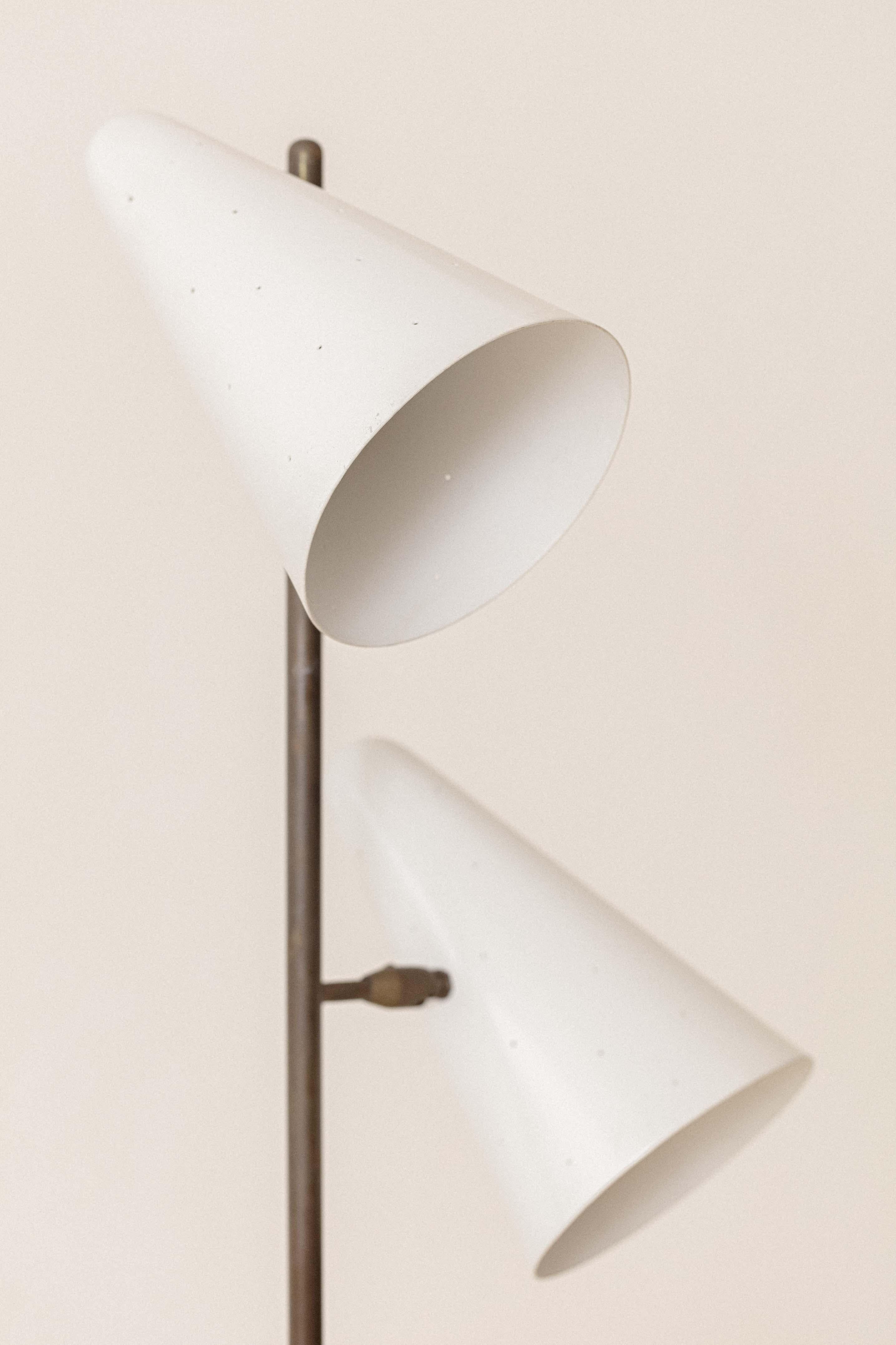 Floor Lamp, Design Attributed to Martin Eisler, Forma S.A., Brazil, 1950s For Sale 4