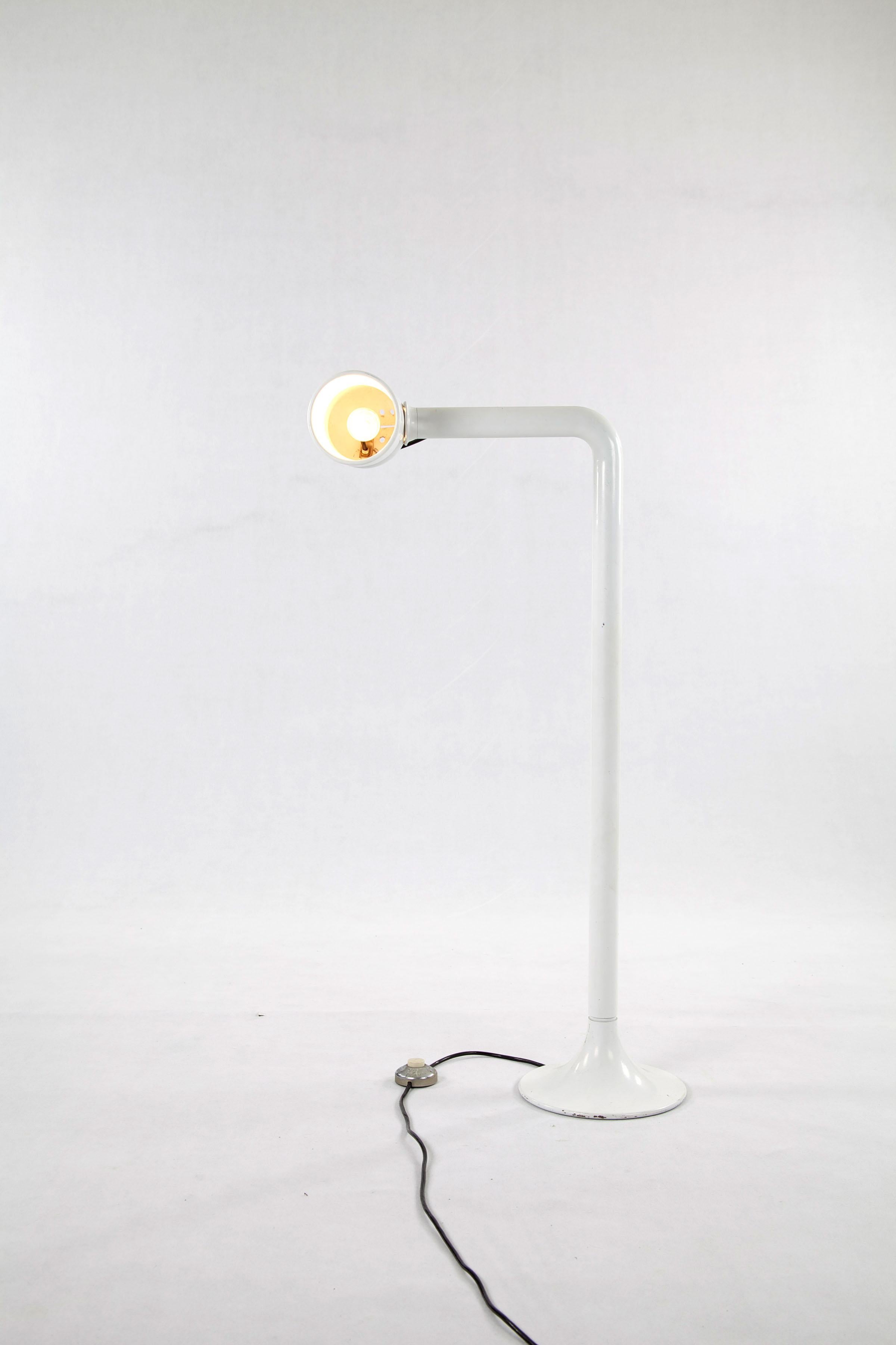 Mid-Century Modern Floor Lamp, Designed by Elio Martinelli, Manufactured by Martinelli Luce, Italy For Sale