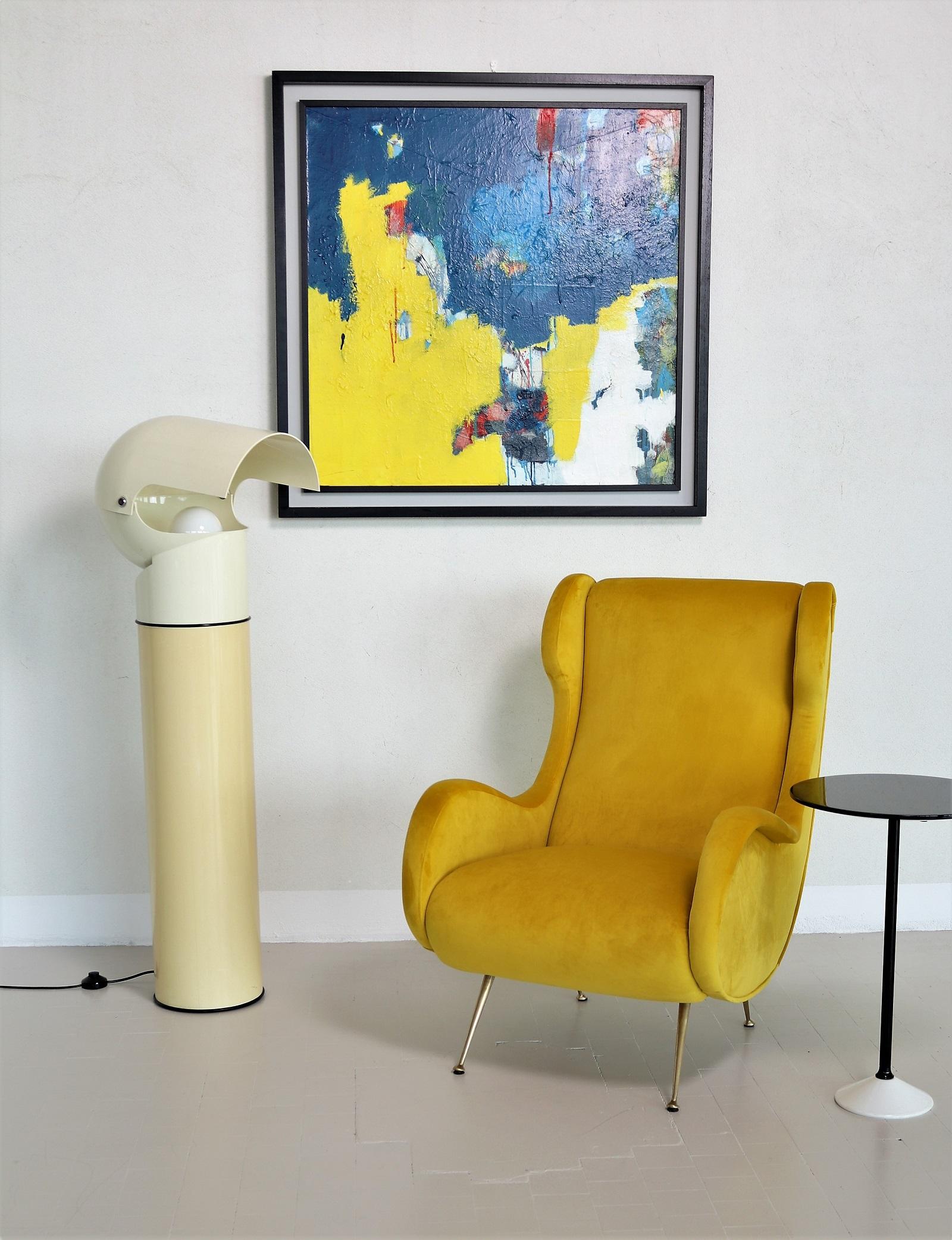 Floor Lamp Designed by Gae Aulenti for Artemide, Italy, 1970s In Good Condition In Morazzone, Varese
