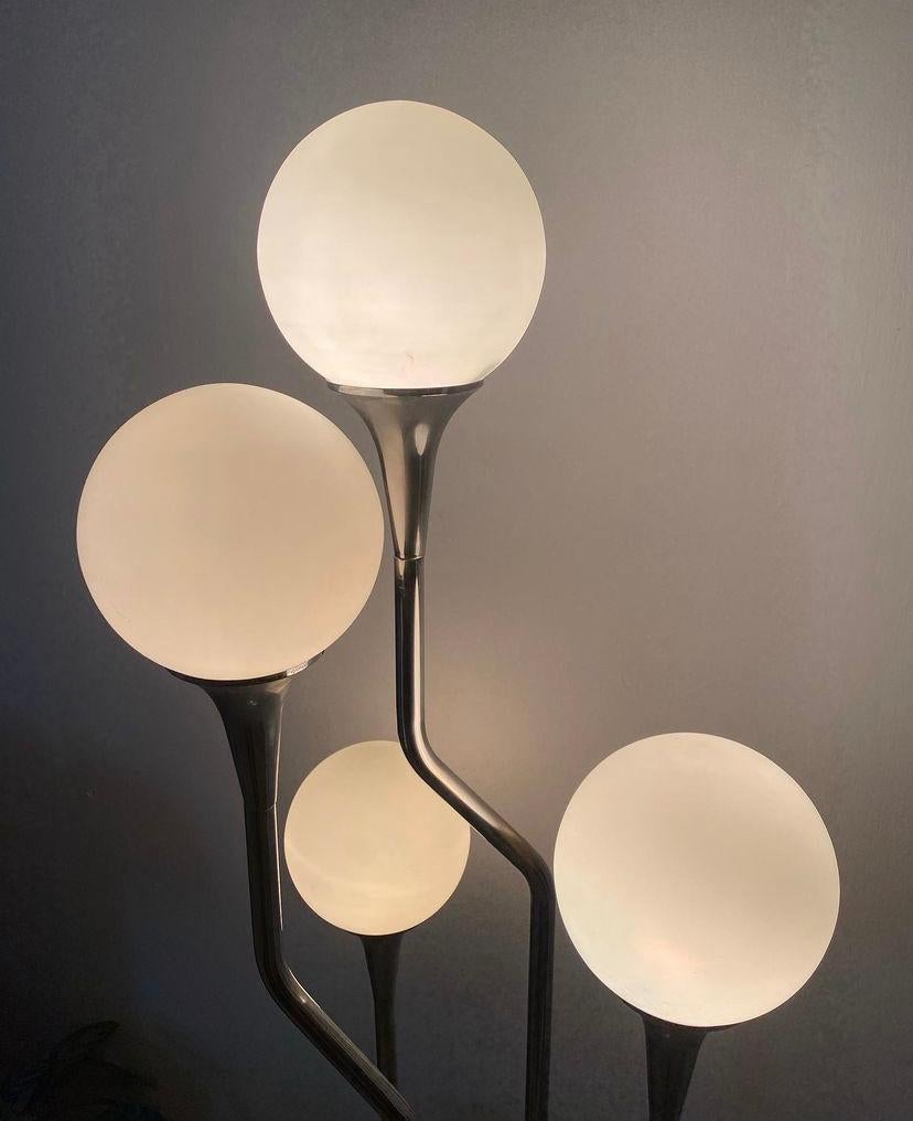 Italian Floor lamp designed by Goffredo Reggiani for Studio Reggiani, 1960's Italy For Sale