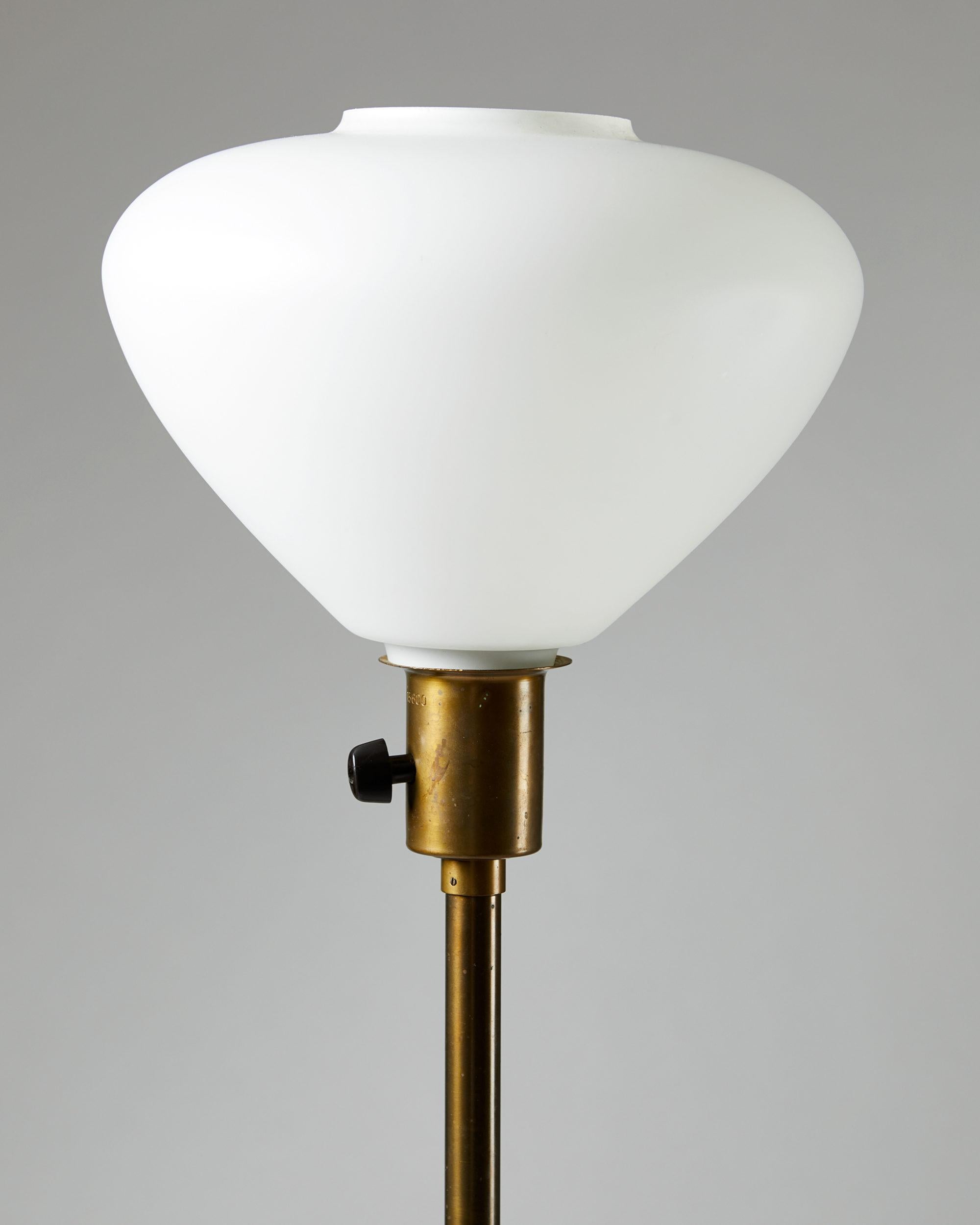 Scandinavian Modern Floor Lamp Designed by Harald Elof Notini for Böhlmarks, Sweden, 1940s