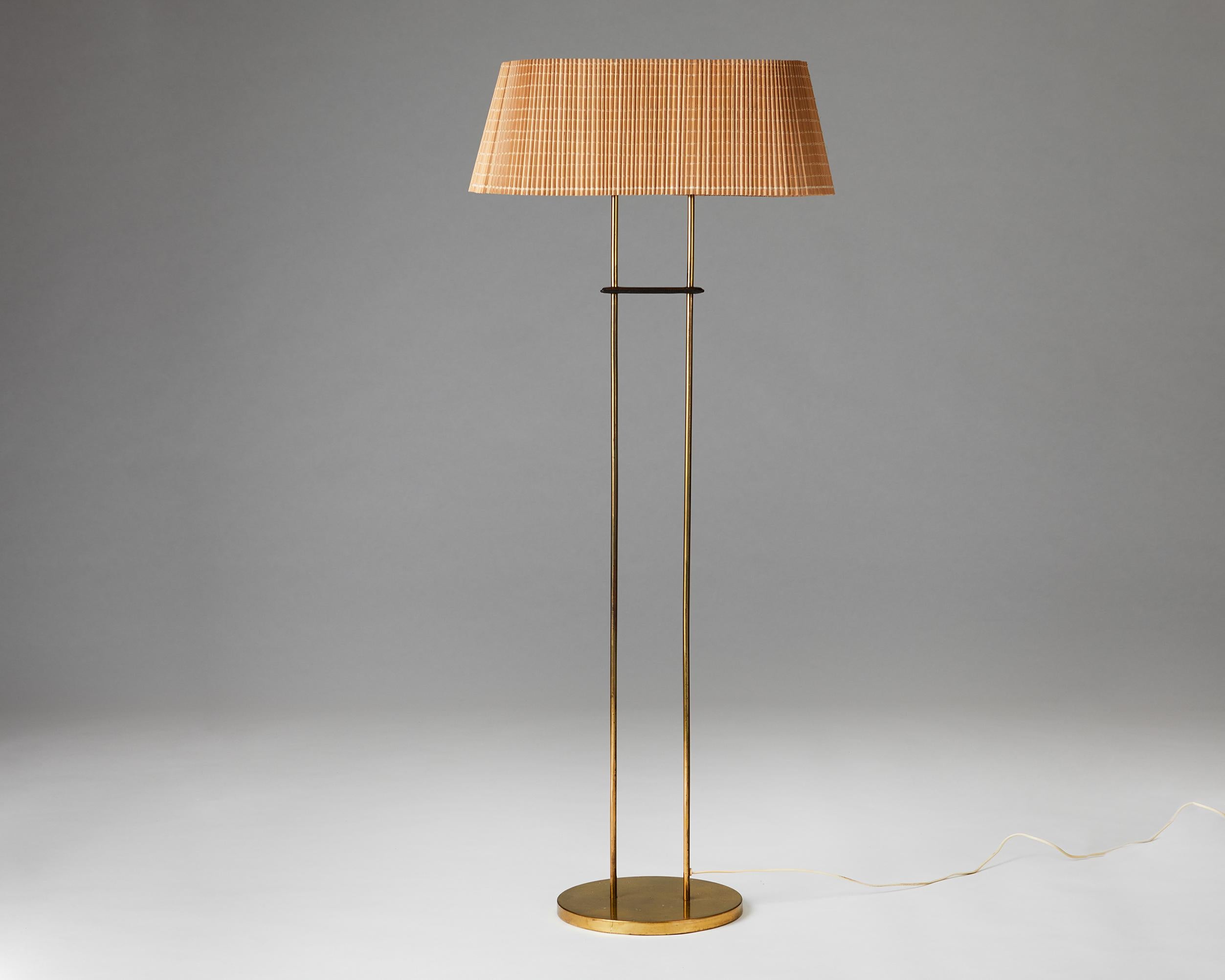 Floor lamp designed by Paavo Tynell for Taito Oy, Finland, 1940s

One of the best-loved and most acclaimed Finnish designers – Paavo Tynell was born in Helsinki, Finland, in 1890. He was an industrial designer, often referred to as ‘the man who