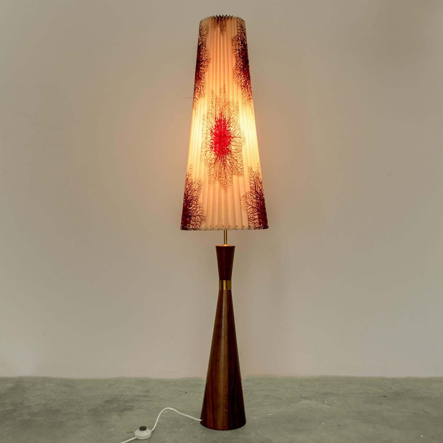 Other Floor Lamp Diabolo Red Beige by Knoll, 1970 For Sale