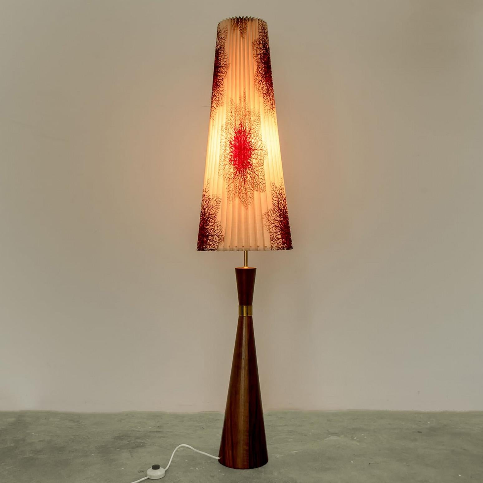 Altro Lampada da terra Diabolo Red Beige di Knoll, 1970 in vendita