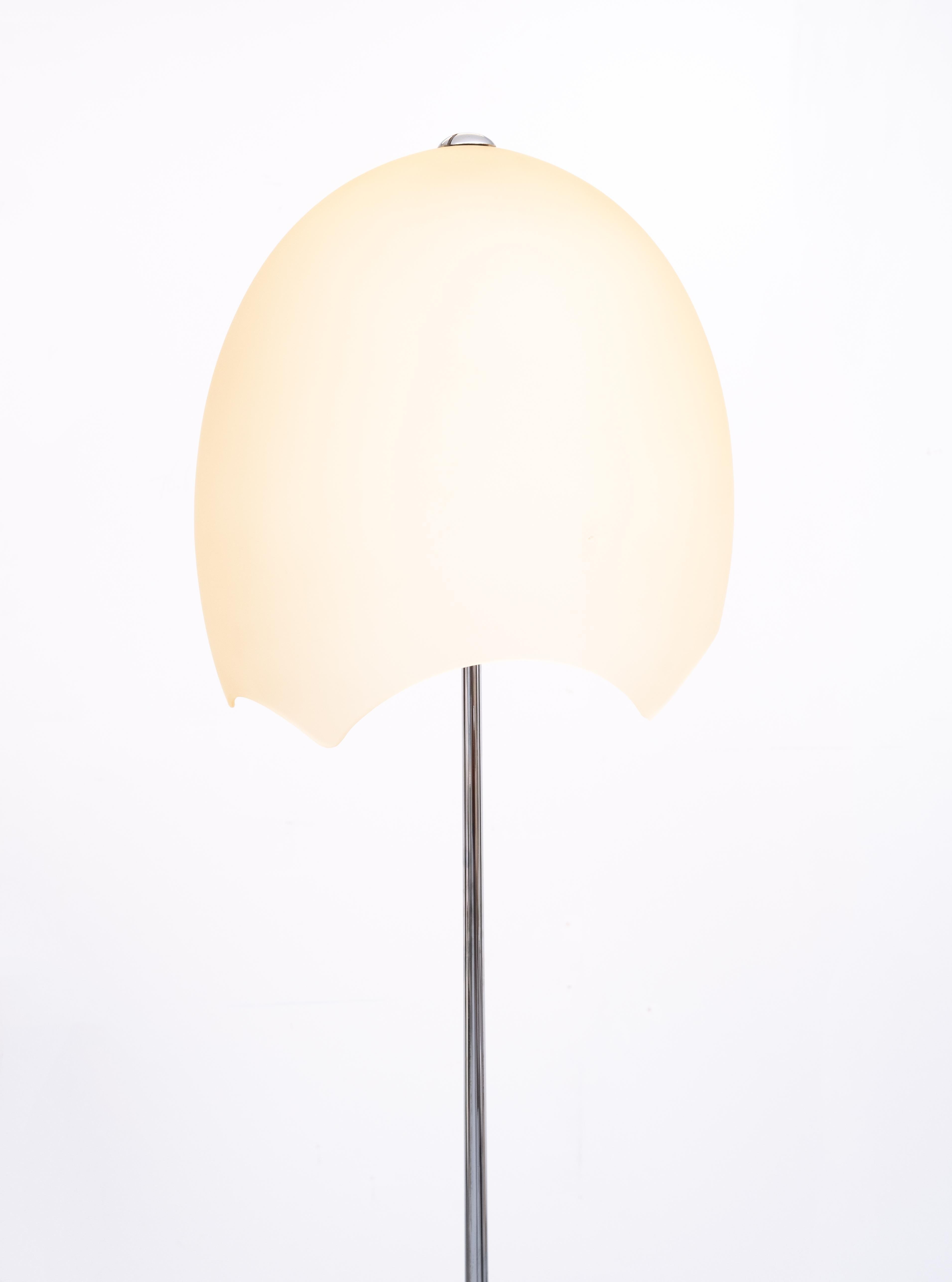 Late 20th Century Floor Lamp Eggshell Shade, 1980s For Sale