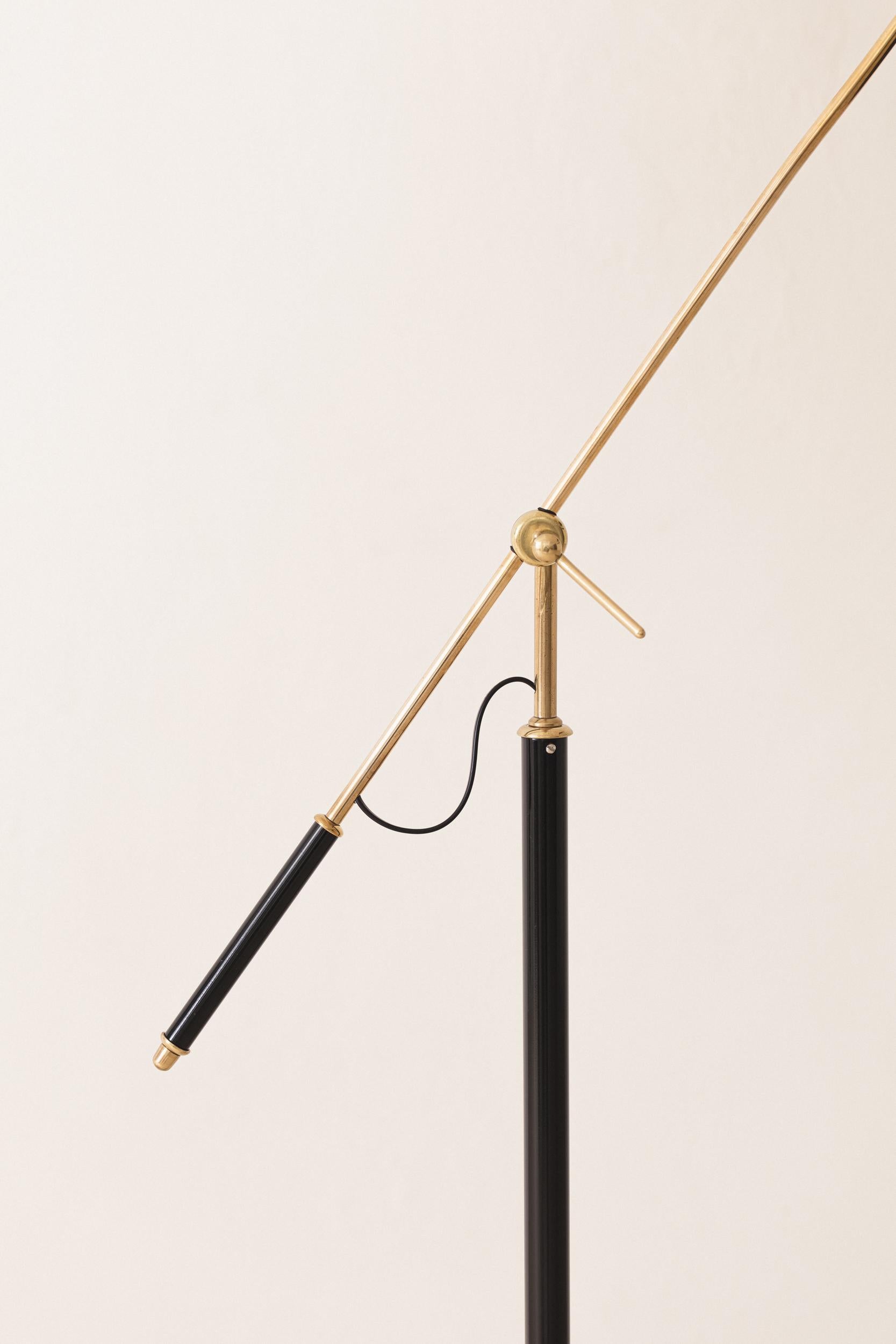 Design Modernity du milieu du siècle, Lampadaire par Artiste Unknown, circa 1950s en vente 5