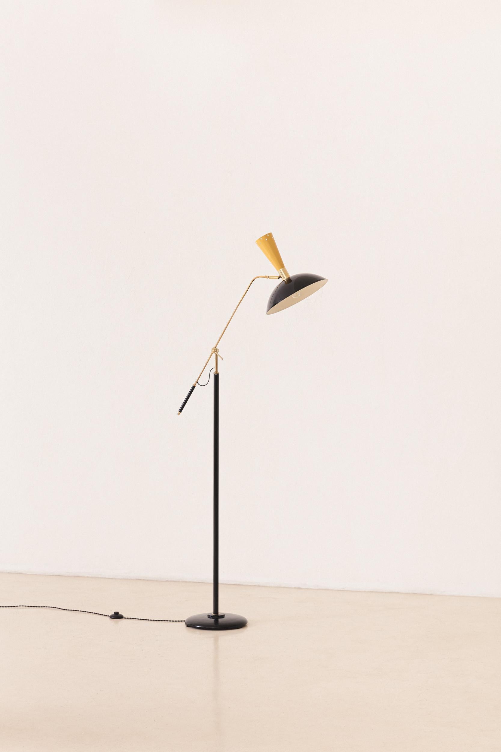 Design Modernity du milieu du siècle, Lampadaire par Artiste Unknown, circa 1950s en vente 1