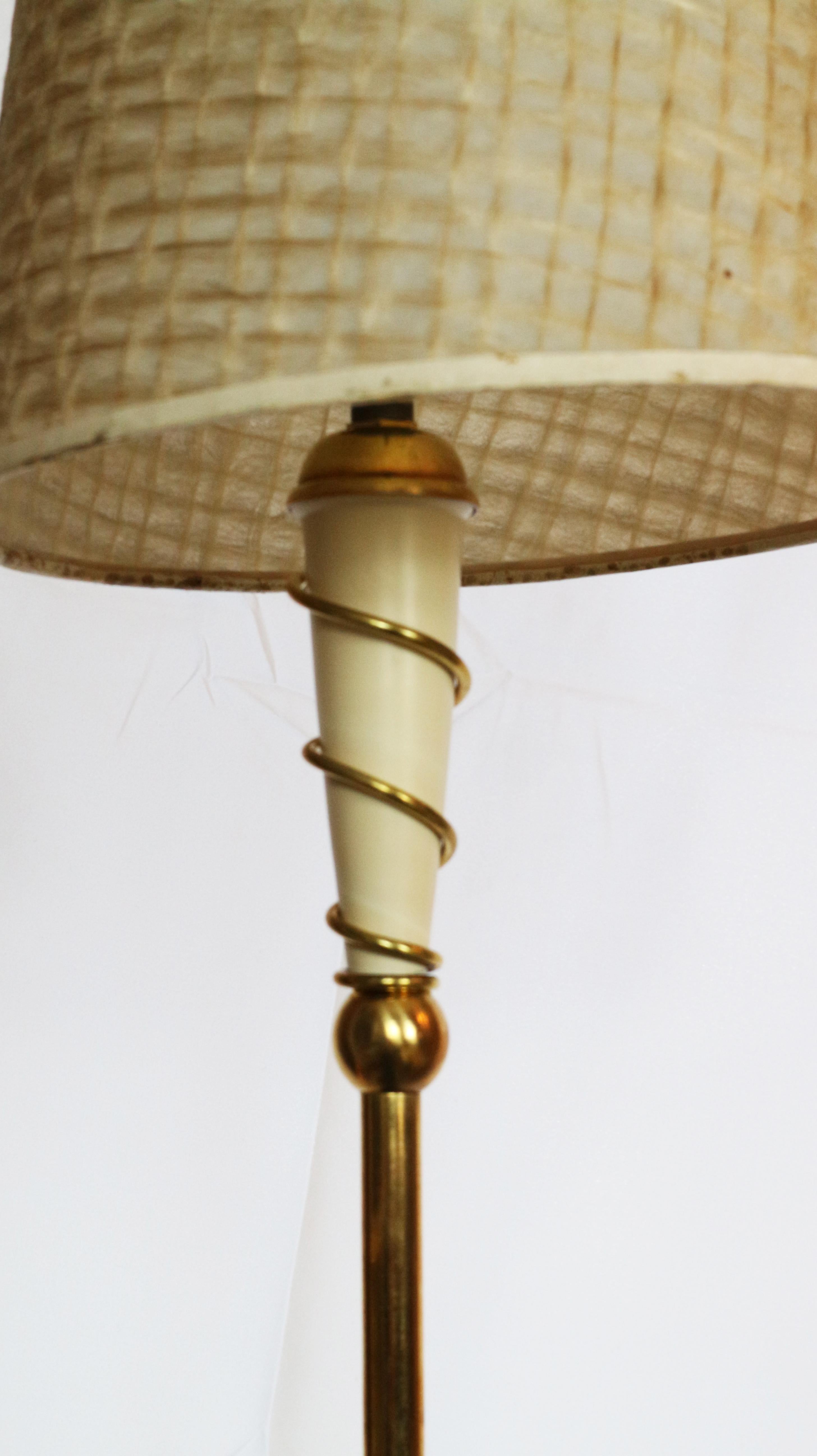Floor Lamp, France, circa 1950 In Excellent Condition In Carpi, Modena