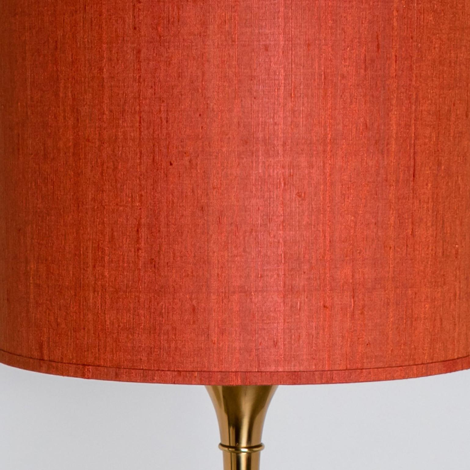 Lampadaire doré conçu par Ingo Maurer, Europe, Allemagne, 1968 en vente 3