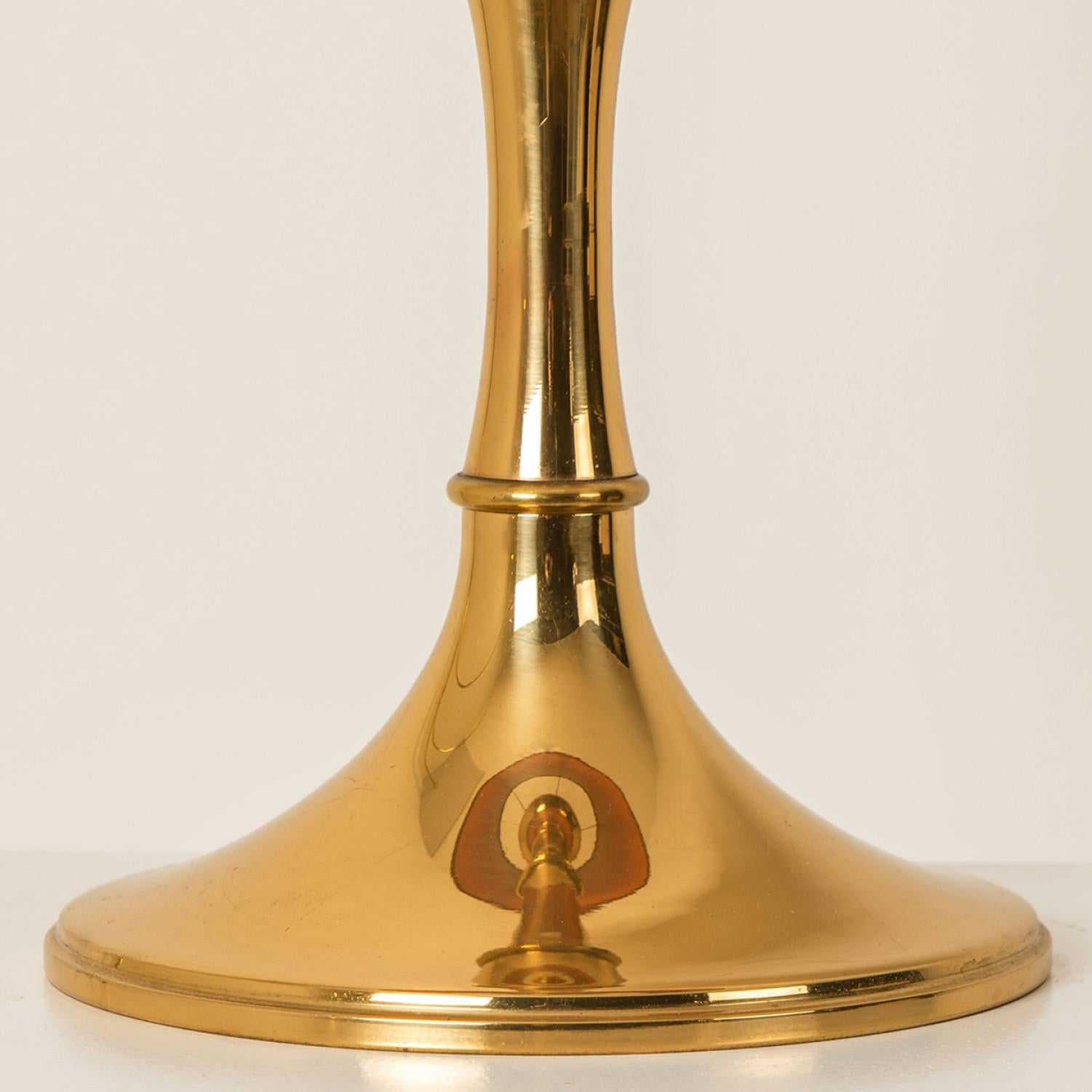 Lampadaire doré conçu par Ingo Maurer, Europe, Allemagne, 1968 en vente 4