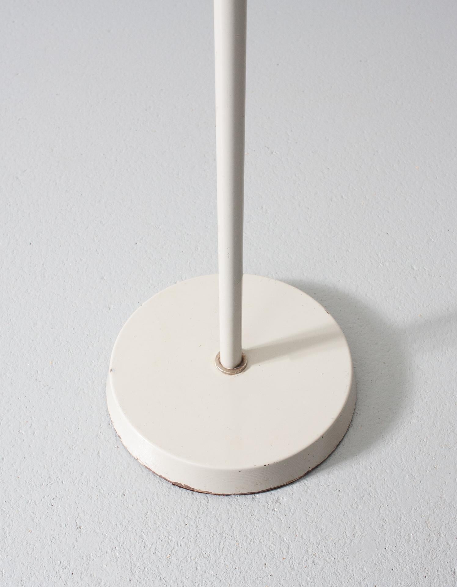 Lámpara de pie H Fillekes Artiforte, años 50 en Bueno estado para la venta en Den Haag, NL