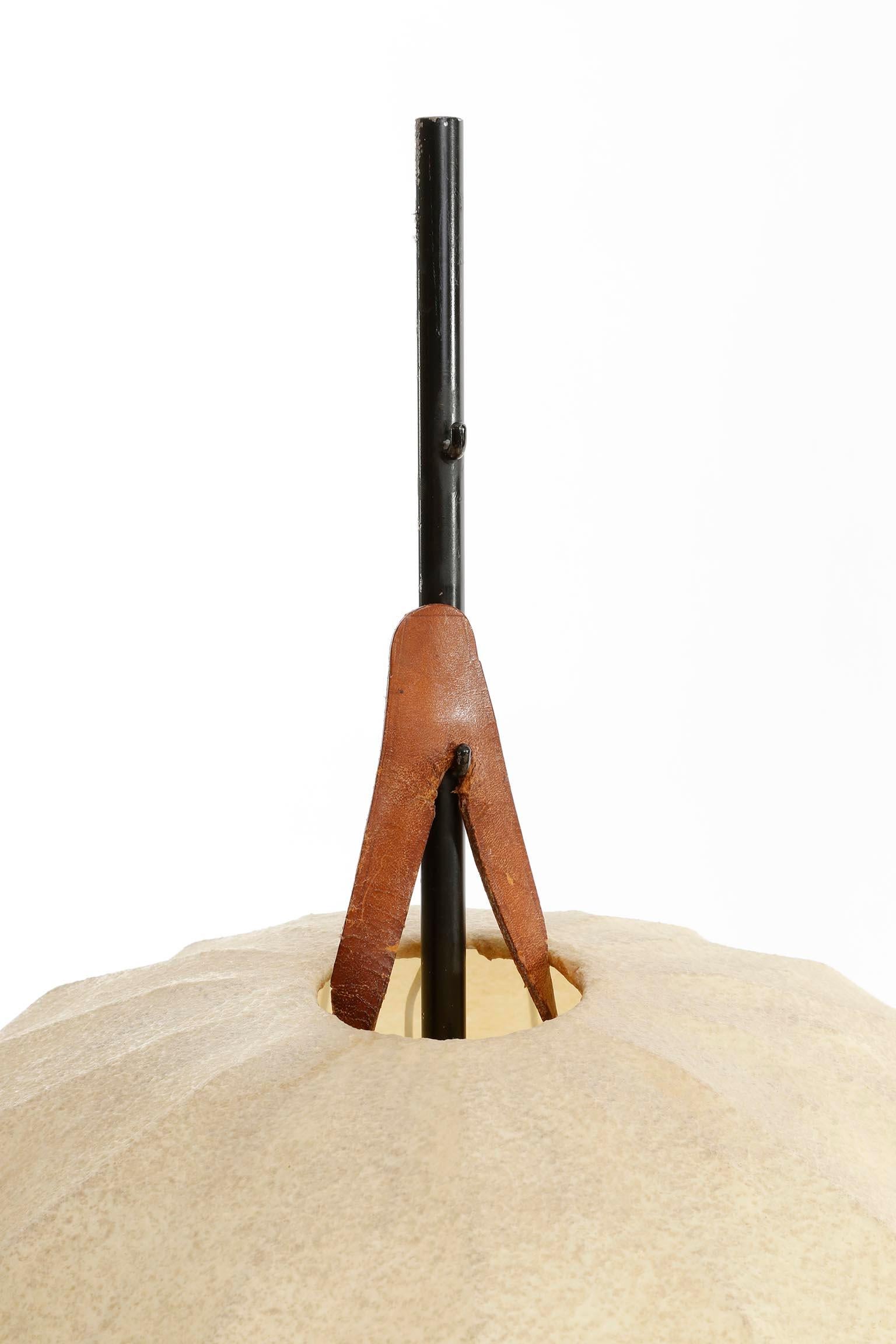 Mid-20th Century Floor Lamp Height Adjustable 'Fliegenbein' J.T. Kalmar, Black Metal Leather 1960 For Sale