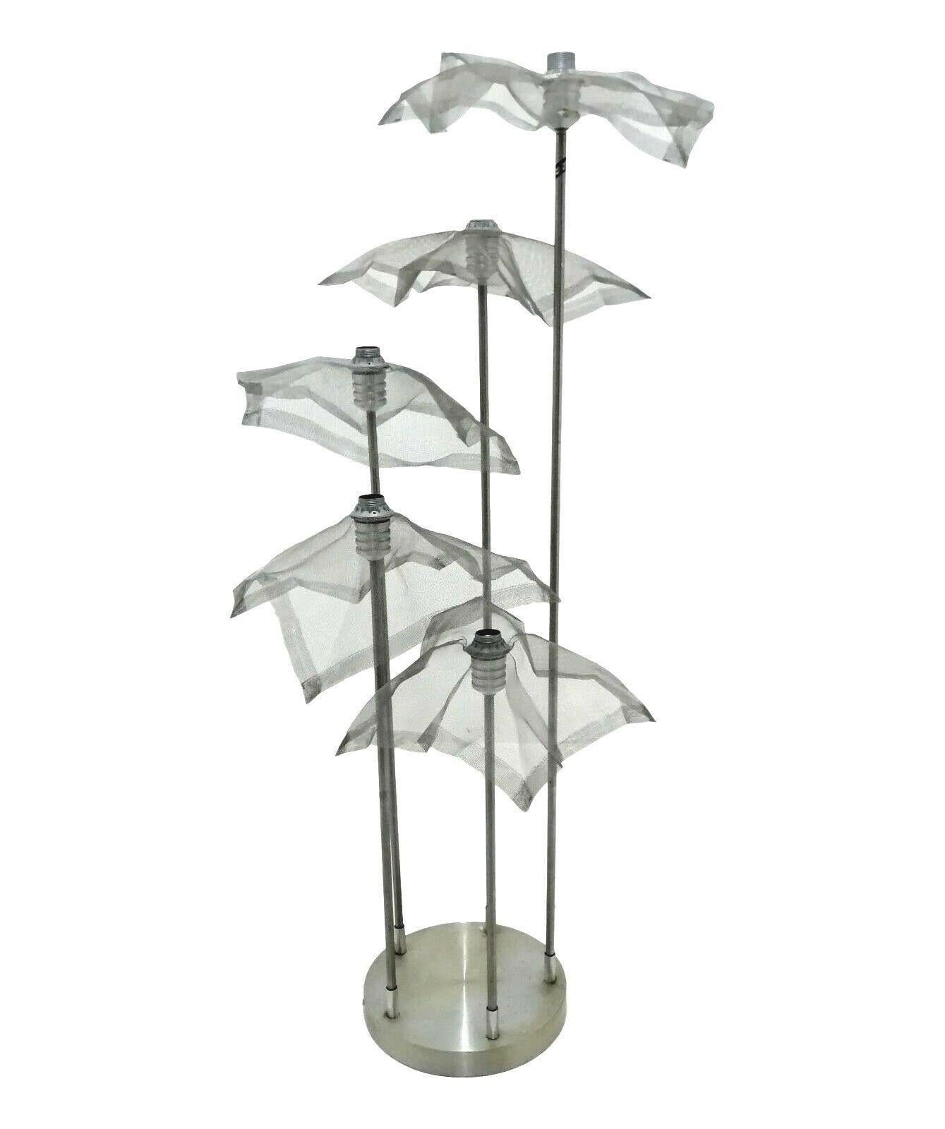Floor Lamp in Aluminium and Handkerchief Metal Mesh, 1970s For Sale 3