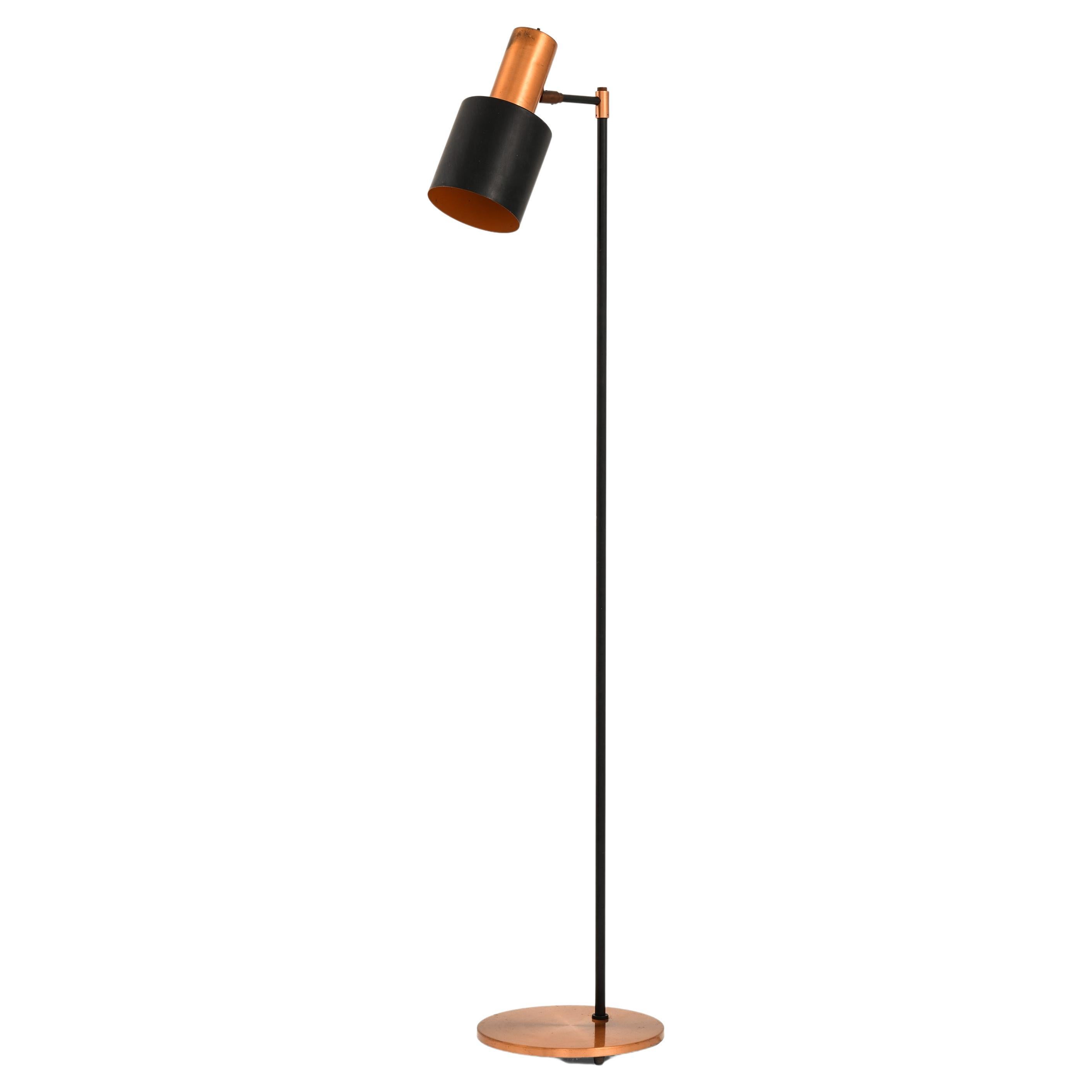 Floor Lamp in Black Lacquered Metal, Copper and Teak by Jo Hammerborg, 1950's For Sale