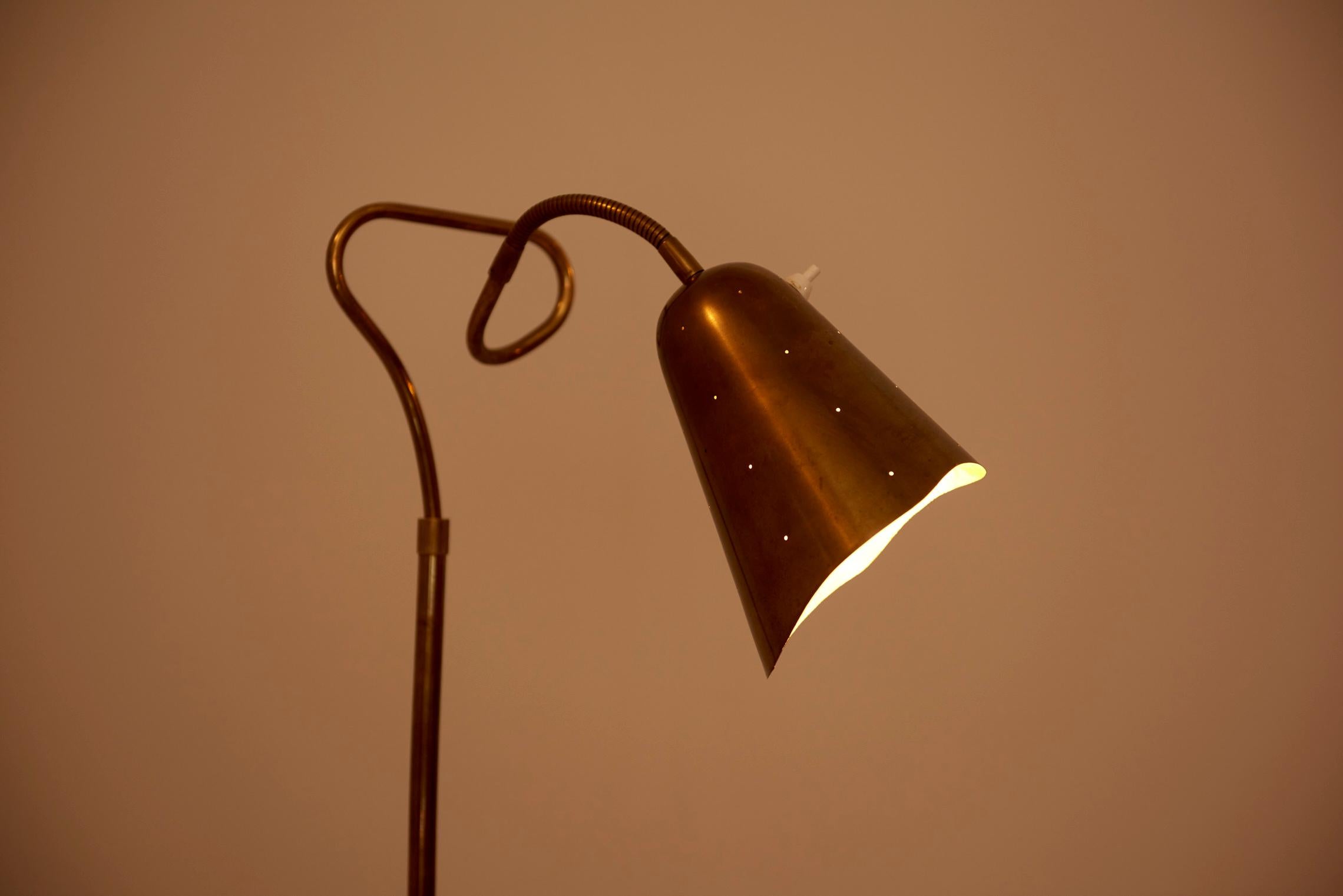 Floor Lamp in Brass, 1940s 5