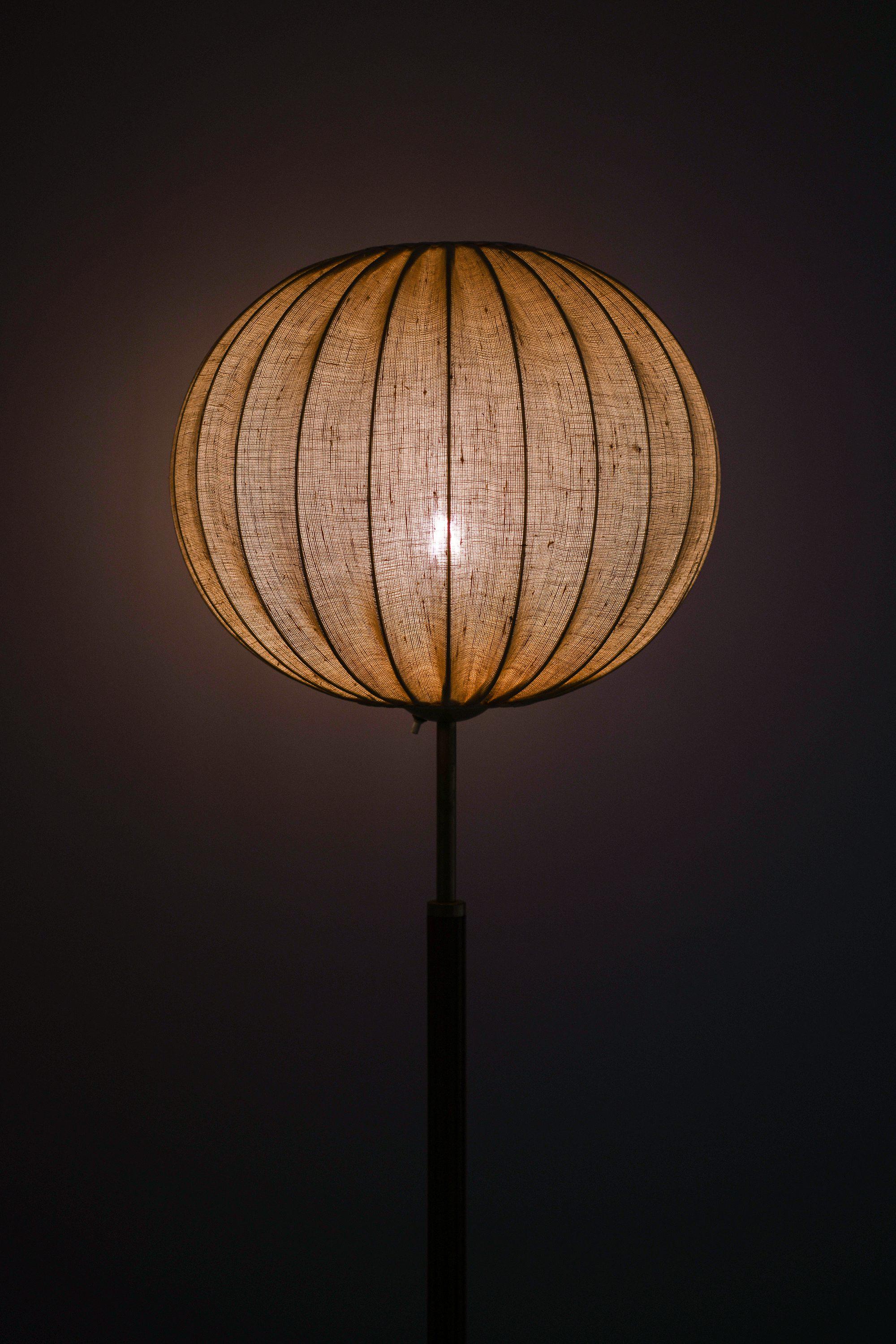 20th Century Floor Lamp in Brass and Fabric by Hans Bergström, 1950's For Sale
