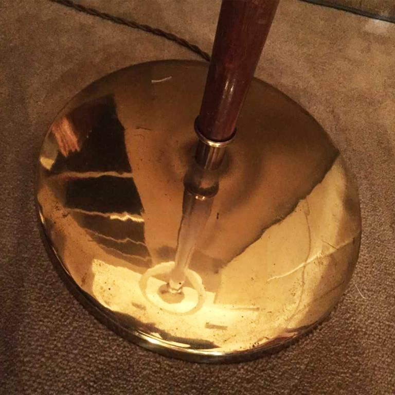Floor Lamp in Brass and Walnut Original, 1940s In Excellent Condition In Milan, IT