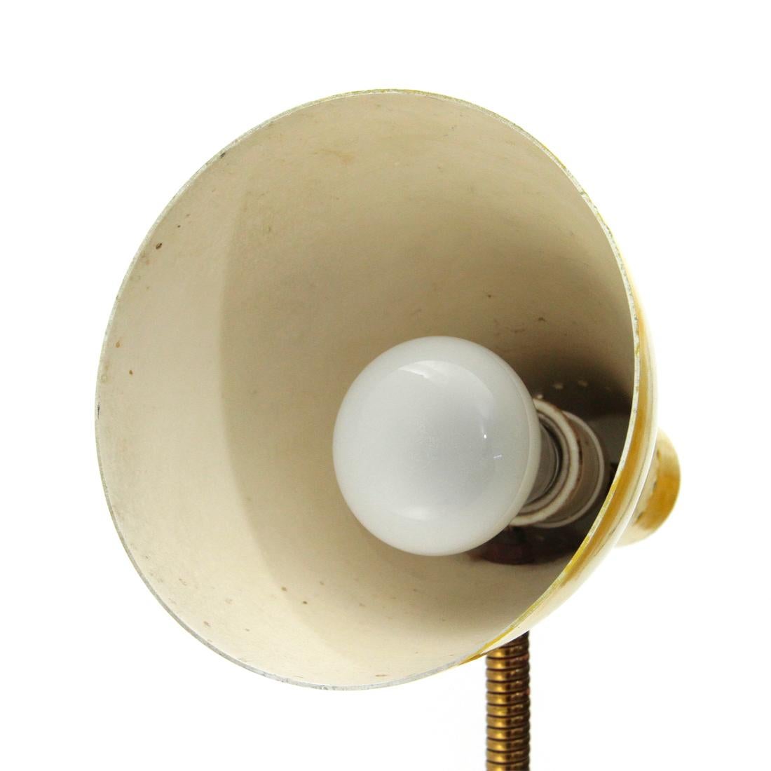 Floor Lamp in Brass and Yellow Diffuser, 1950s In Good Condition In Savona, IT
