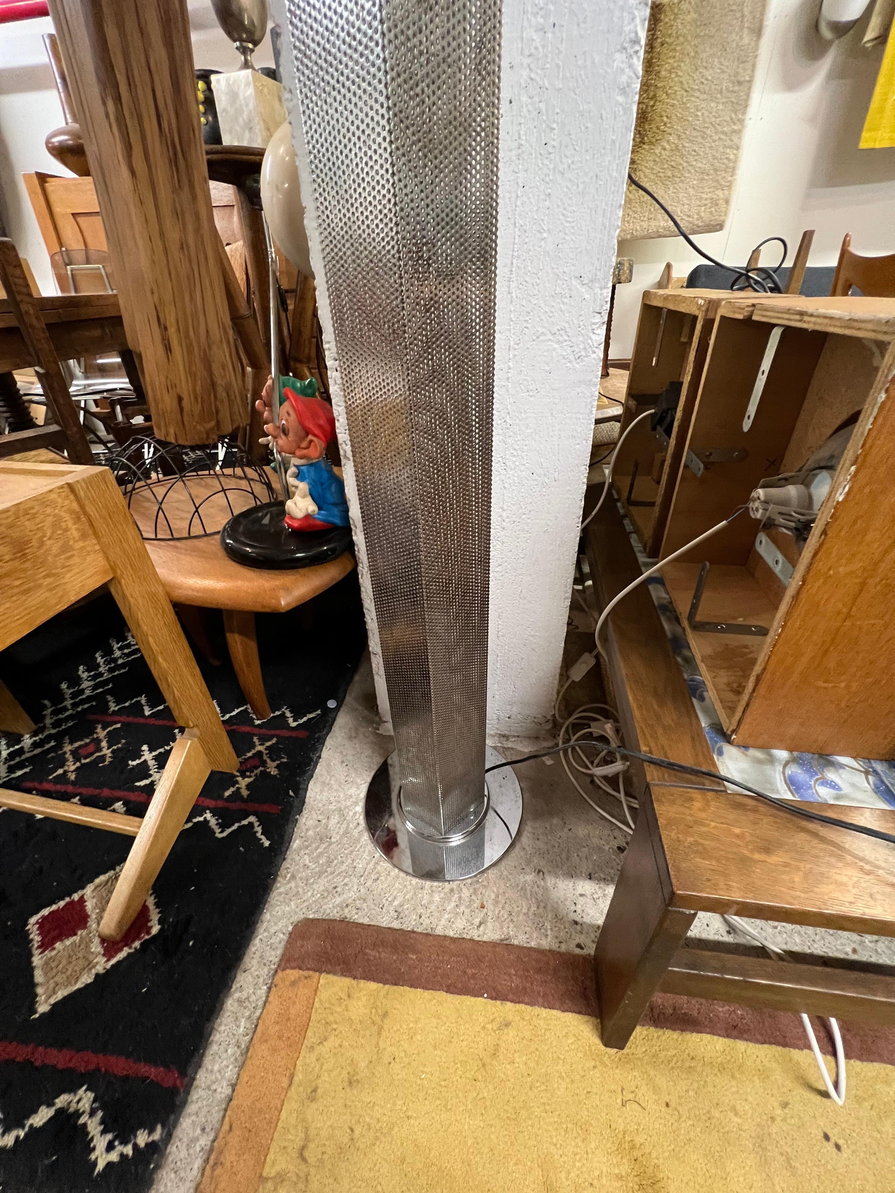 Modern Floor Lamp in Chrome Metal For Sale