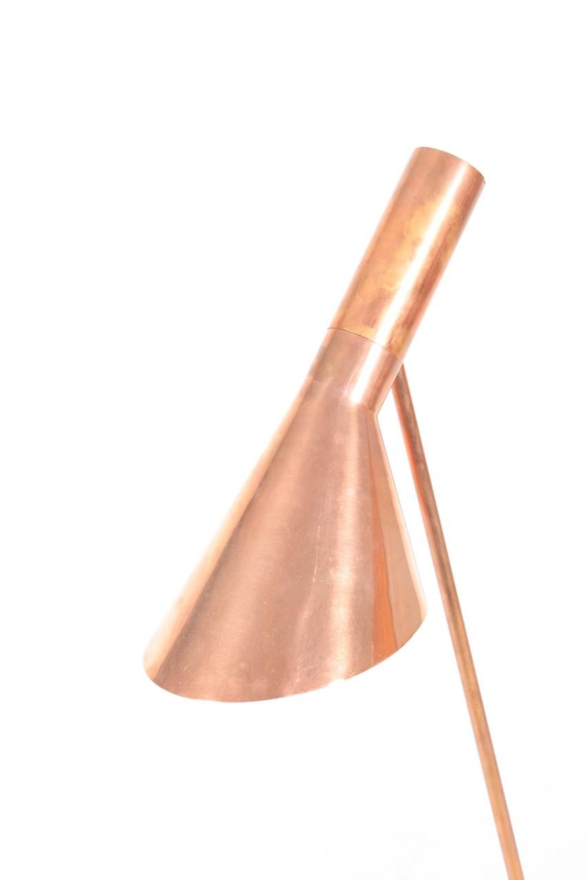 Floor Lamp in Copper by Arne Jacobsen, Scandinavian Modern, 1960s 3