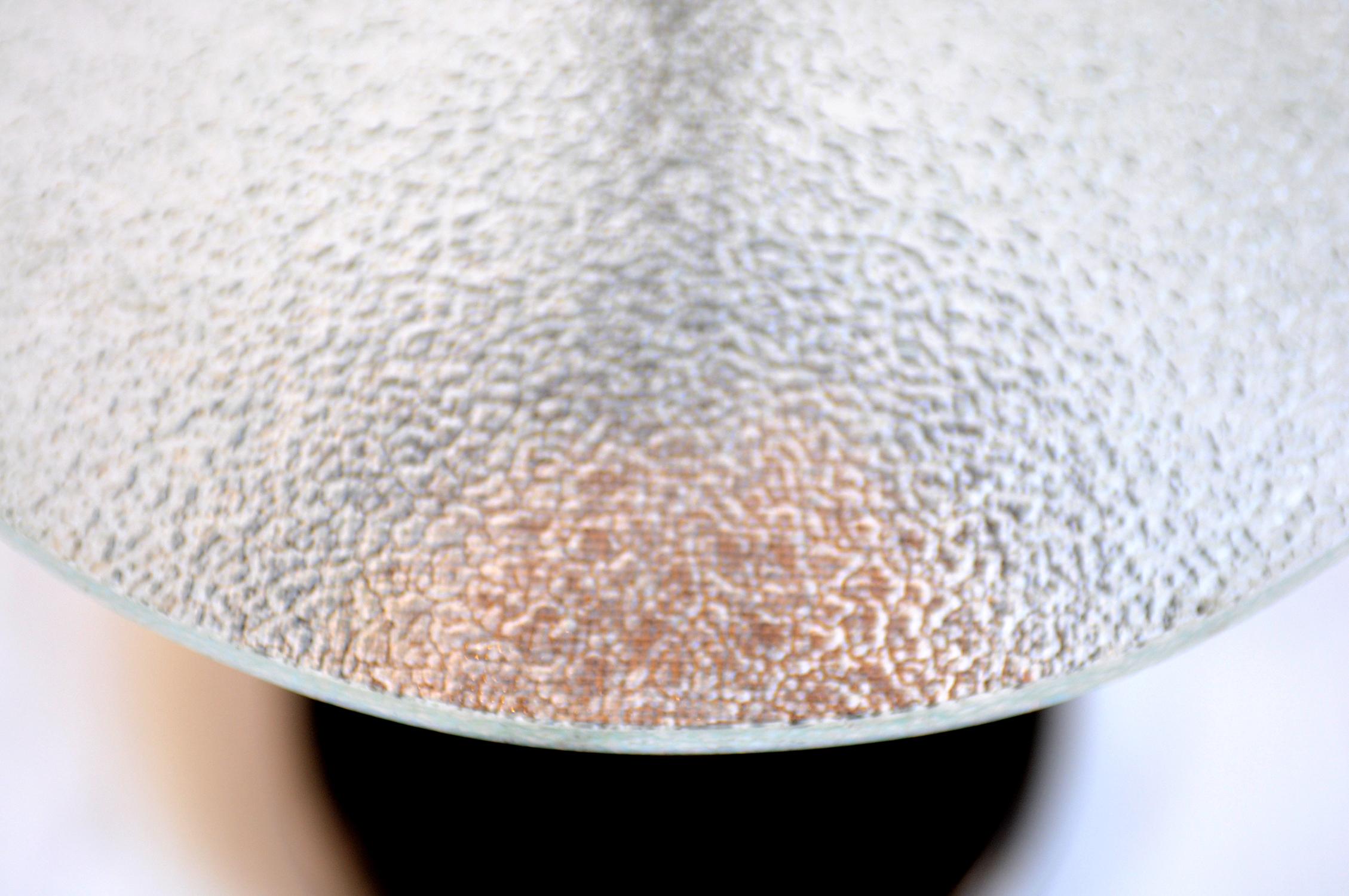 Stehlampe aus mattiertem Glas, Frankreich, 1950 (Moderne der Mitte des Jahrhunderts) im Angebot