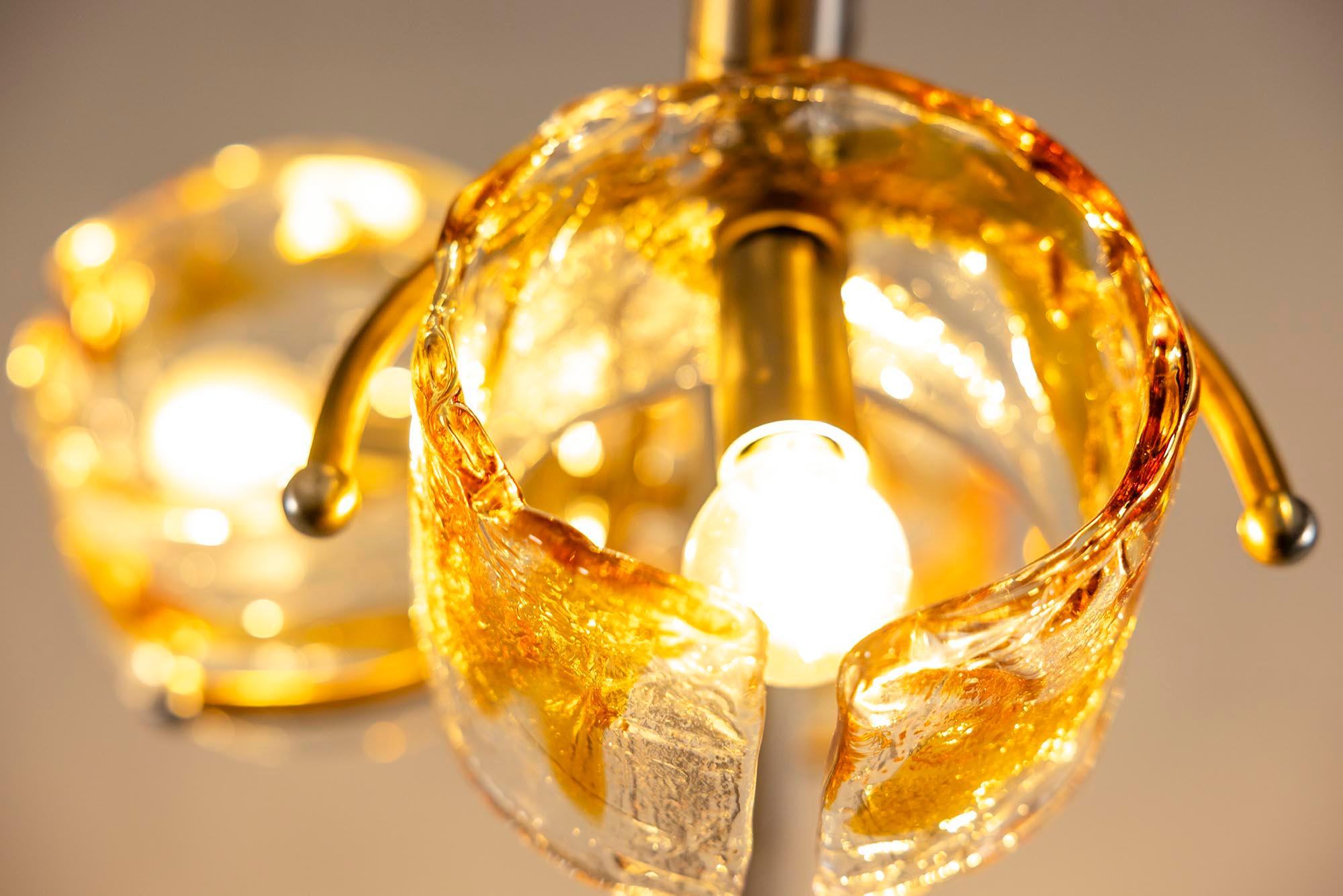 Italian Floor lamp in Murano and Chromed Metal in the style of Tony Zuccheri, Italy 1970