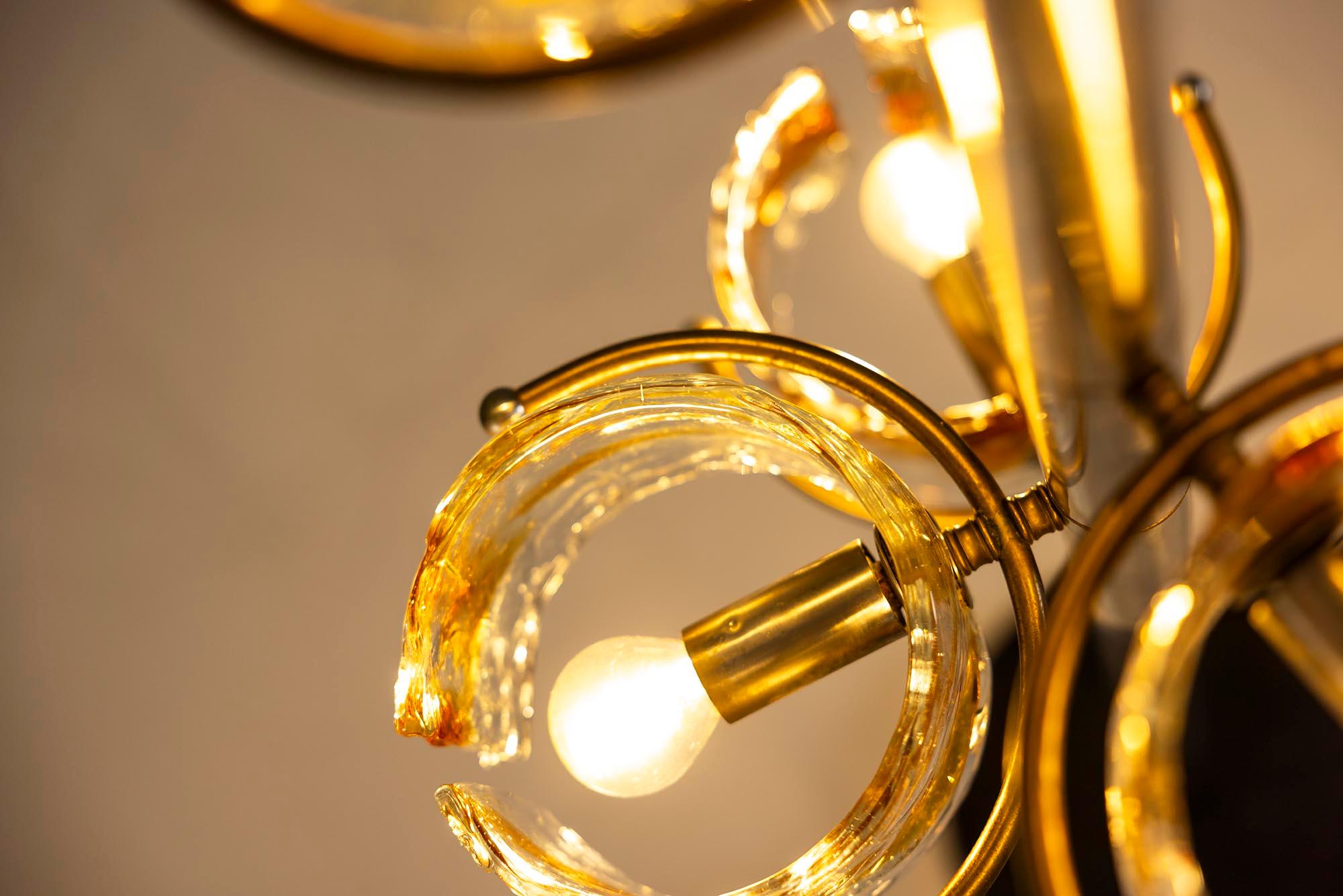 Floor lamp in Murano and Chromed Metal in the style of Tony Zuccheri, Italy 1970 In Good Condition In Hellouw, NL