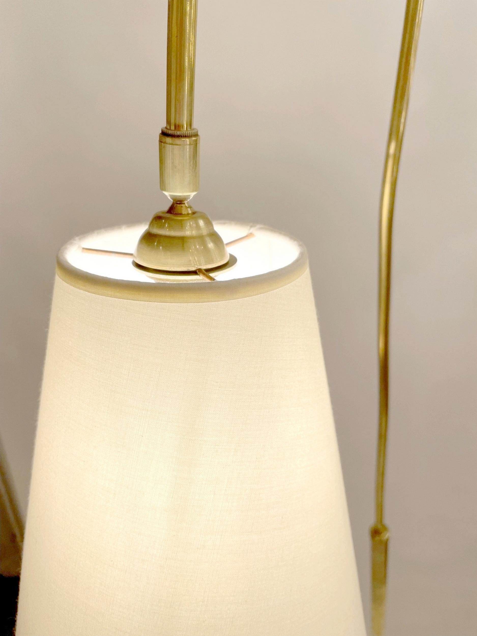 Polished Floor lamp in polished brass France, circa 1960 For Sale