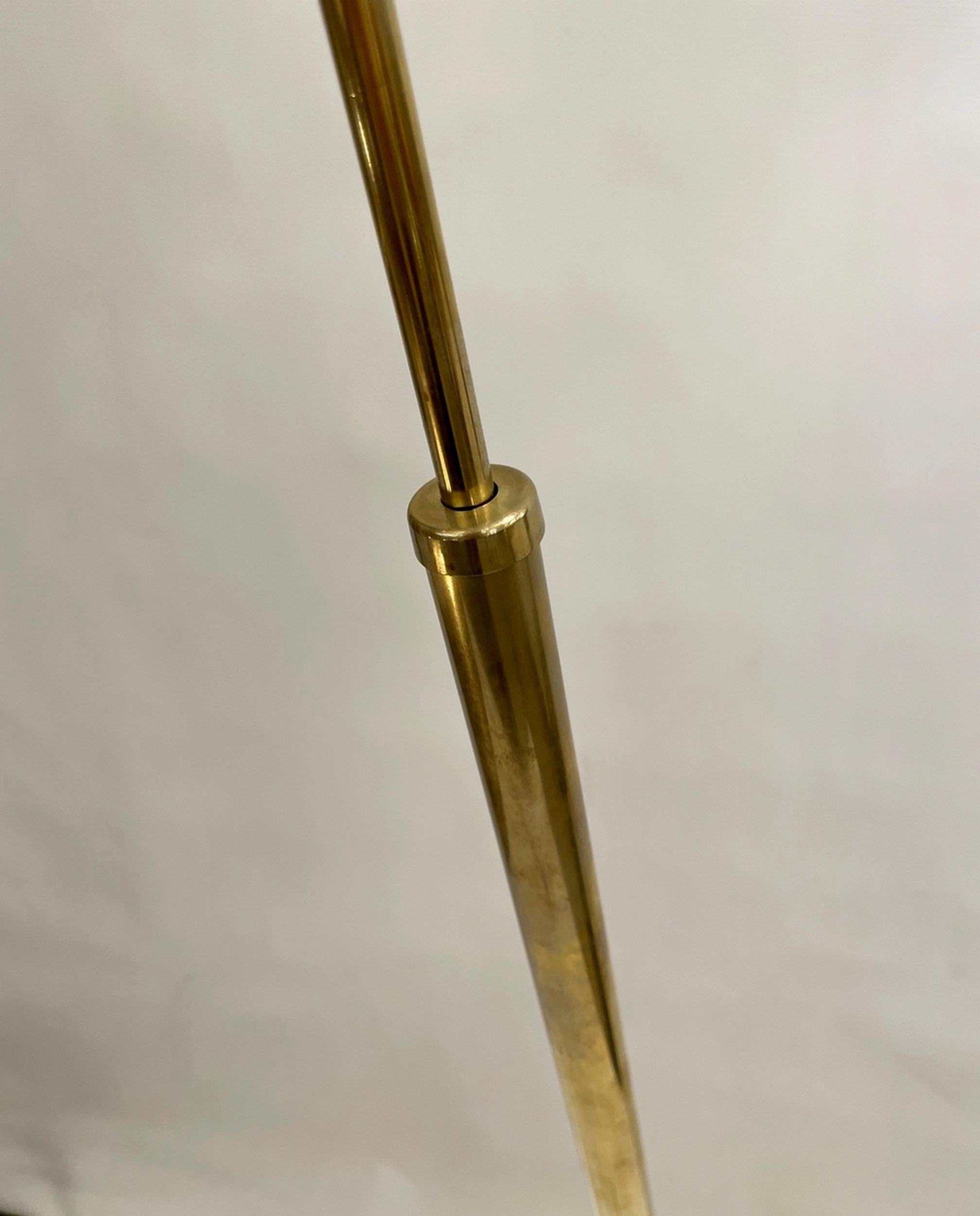 XX secolo Lampada da terra in ottone lucido Francia, circa 1960 in vendita