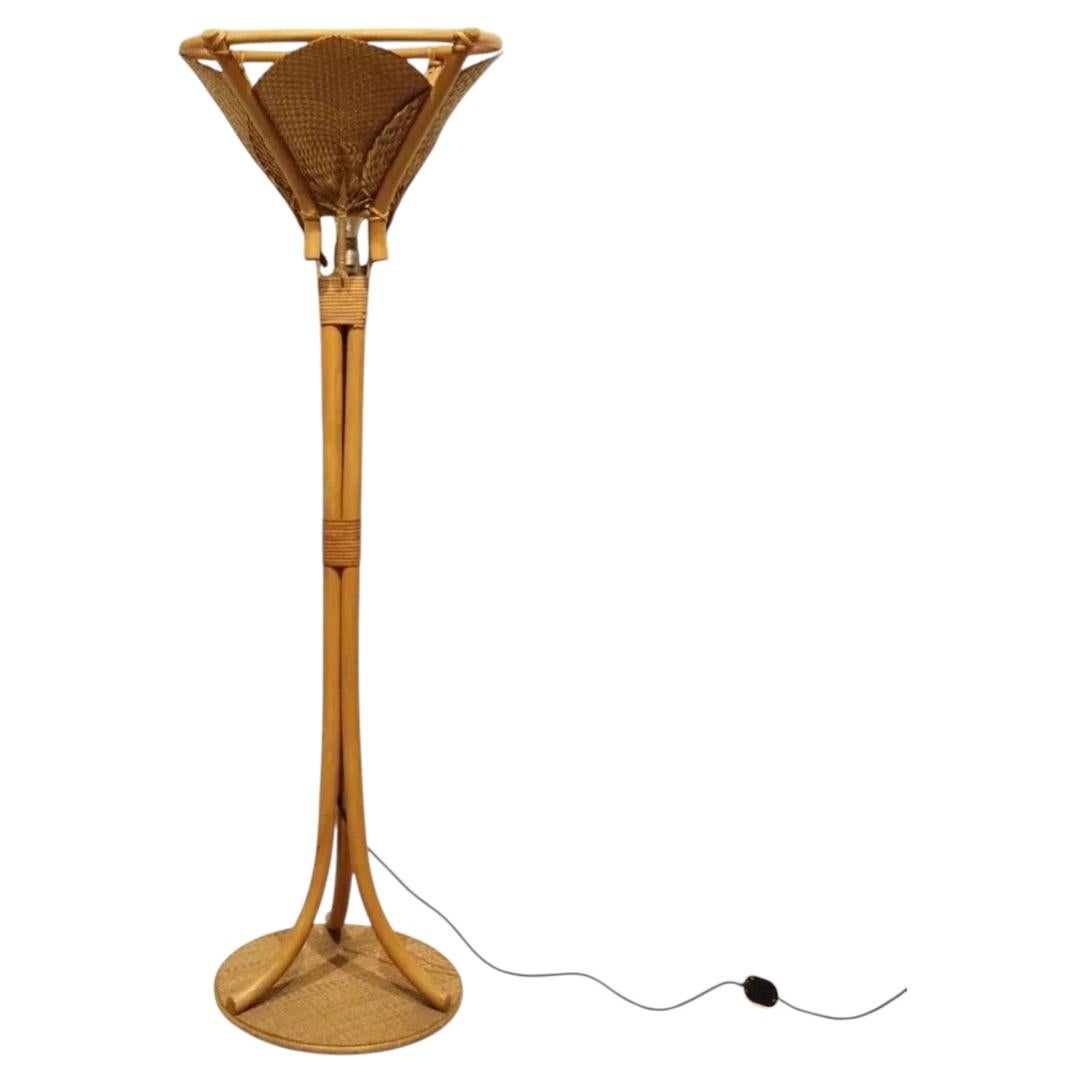 Floor lamp in rattan and bamboo  attributed to Dal Vera For Sale