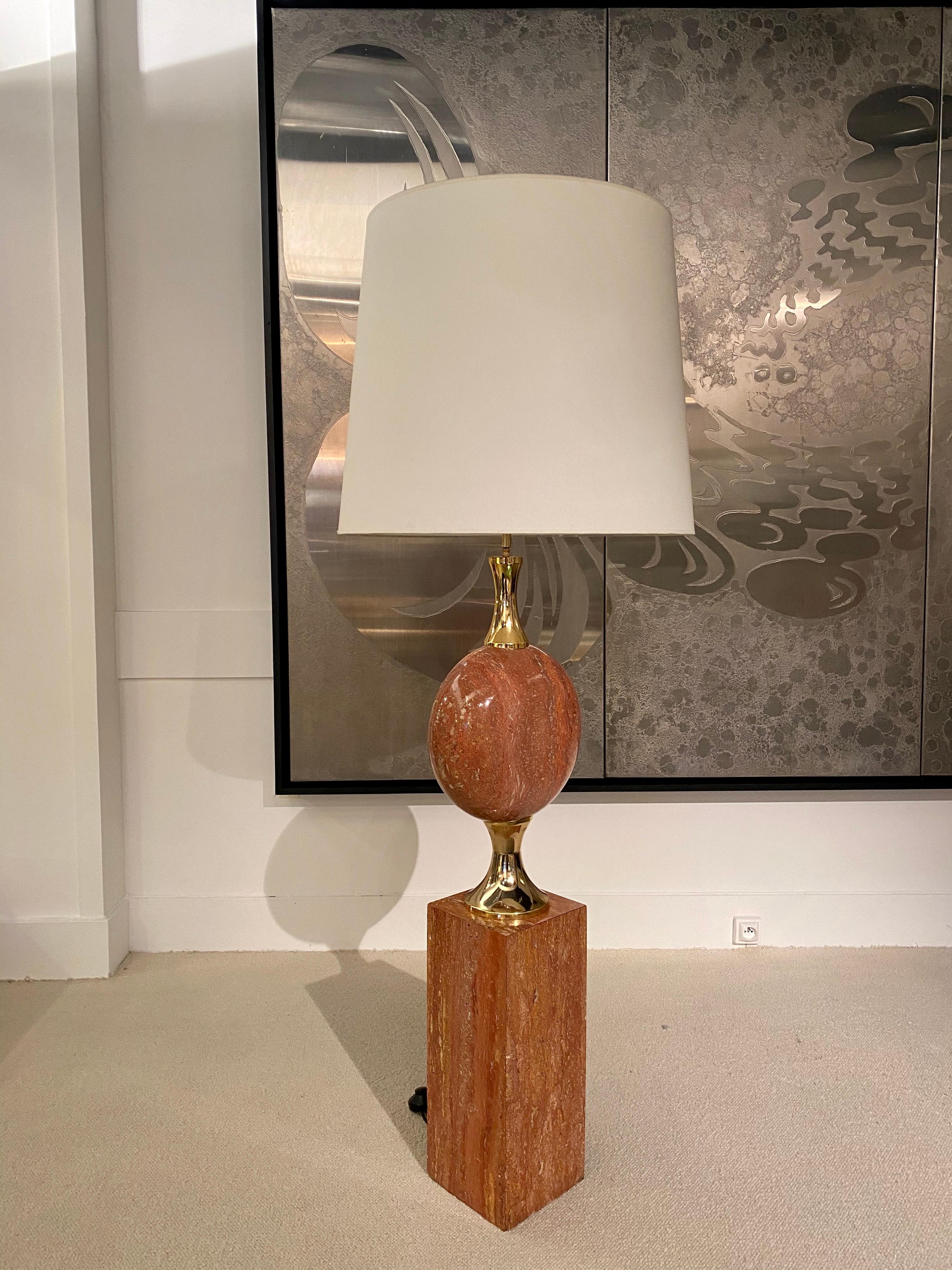 Floor lamp in red travertine and brass details by Philippe Barbier, France, circa 1970
3-light bulbs
Bran new shade.