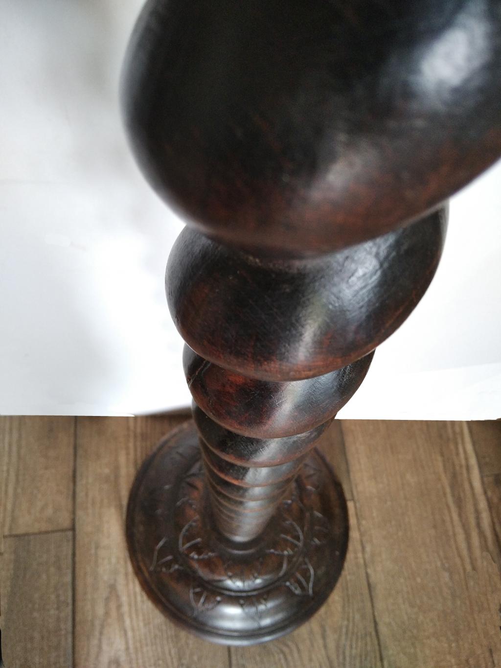 Flor  Lamp Wood  Barley Twist  Column, RE 19th Century, Arts and Crafts Spain For Sale 4
