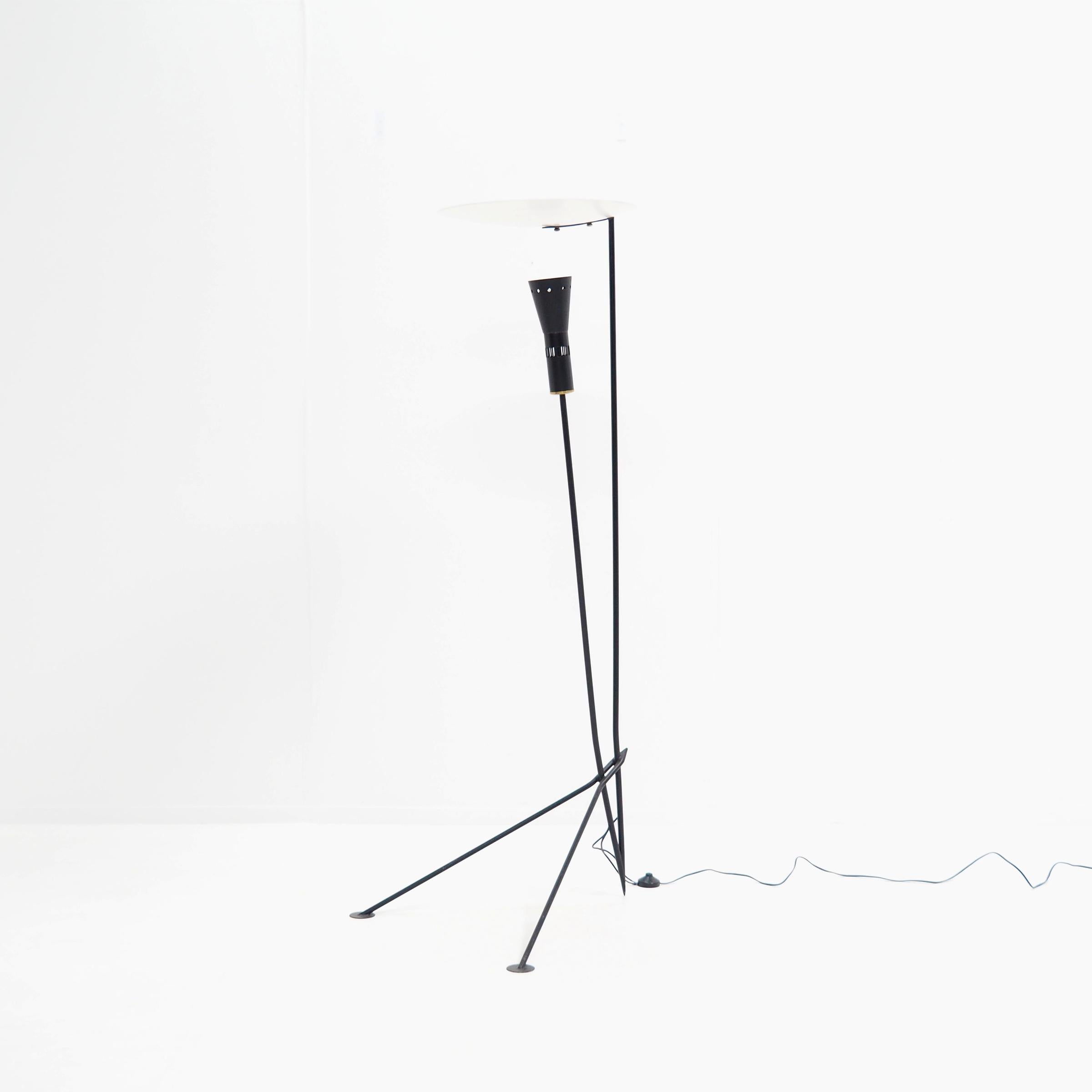 Metal Floor lamp in the style of the ‘B211’ lamp by Michel Buffet. For Sale