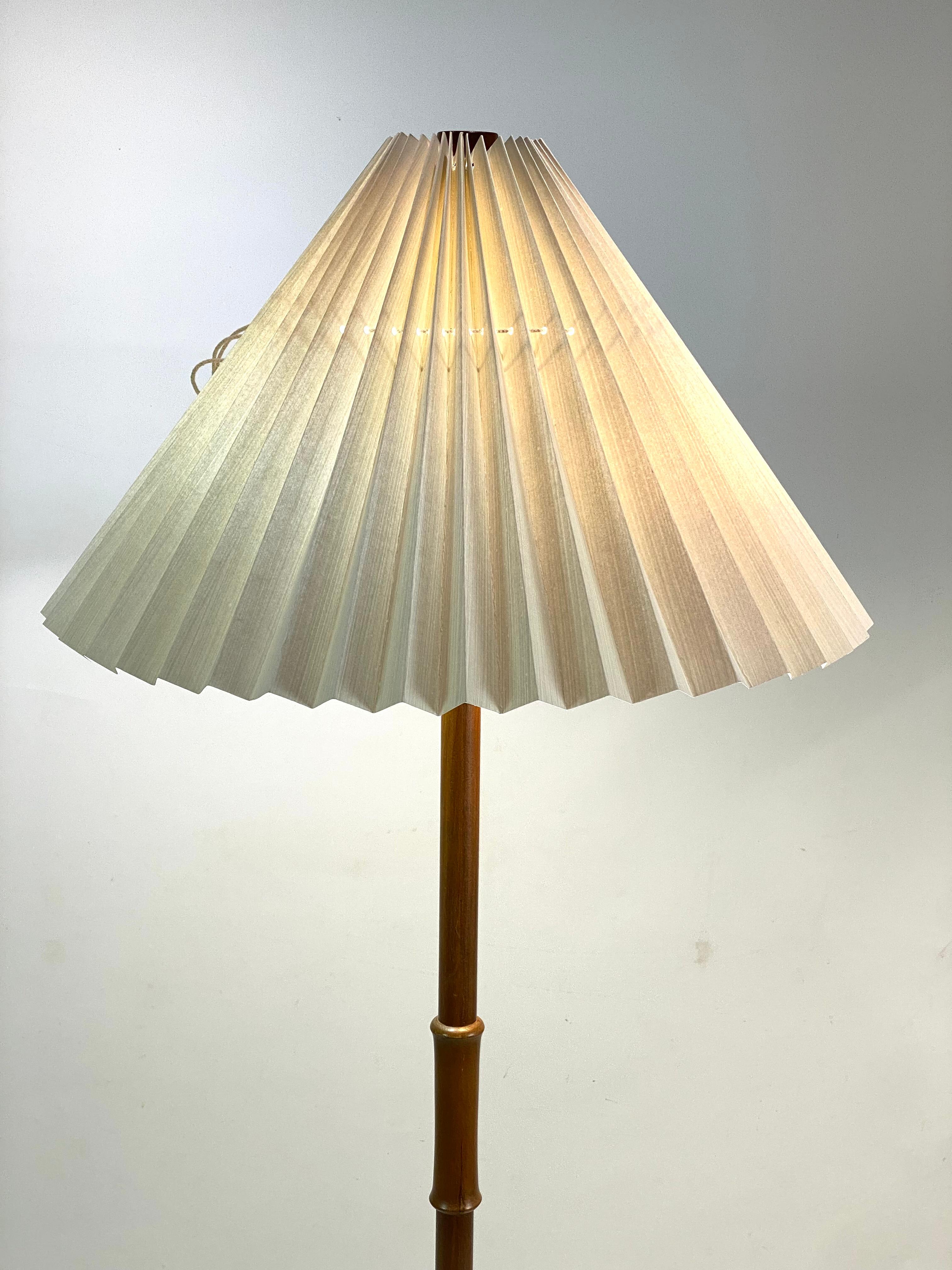 Floor Lamp in Walnut with Paper Shade, of Danish Design, 1960s 2
