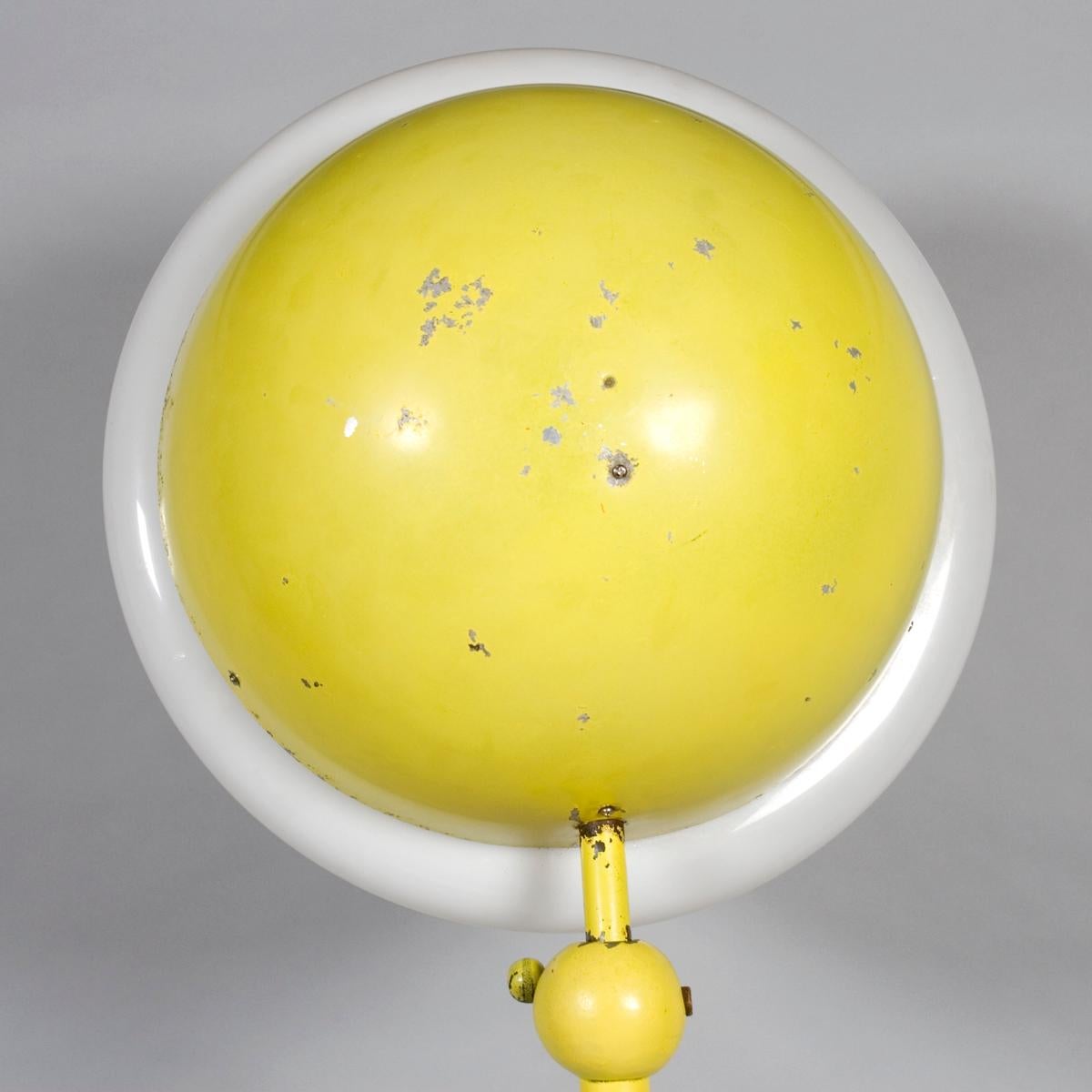 Mid-Century Modern Mid Century Modern, Italian Floor Lamp in Yellow Lacquered Metal by Gae Aulenti For Sale