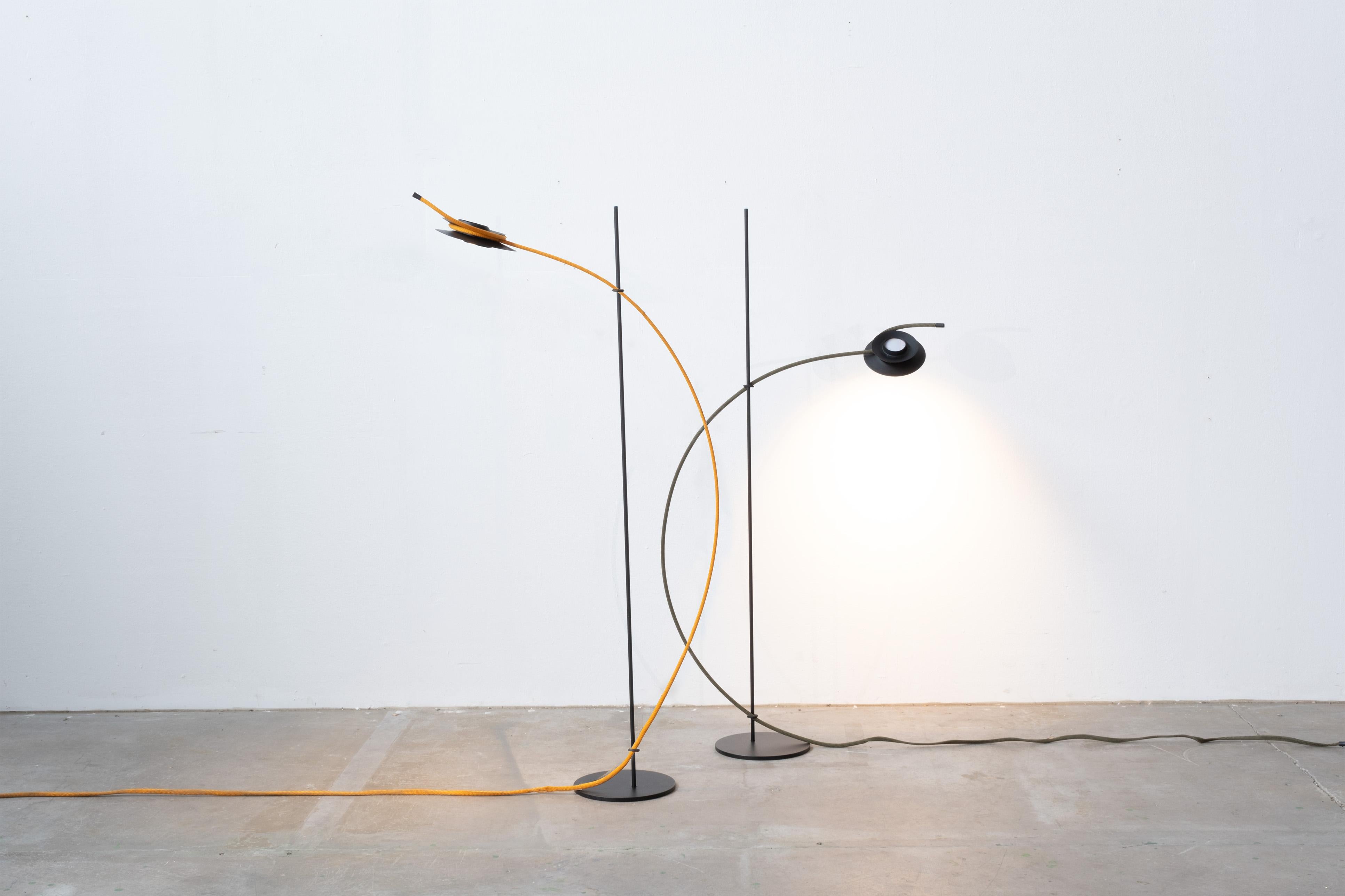 Floor Lamp Ingo Maurer Ms. Bowjangles - Orange en vente 1