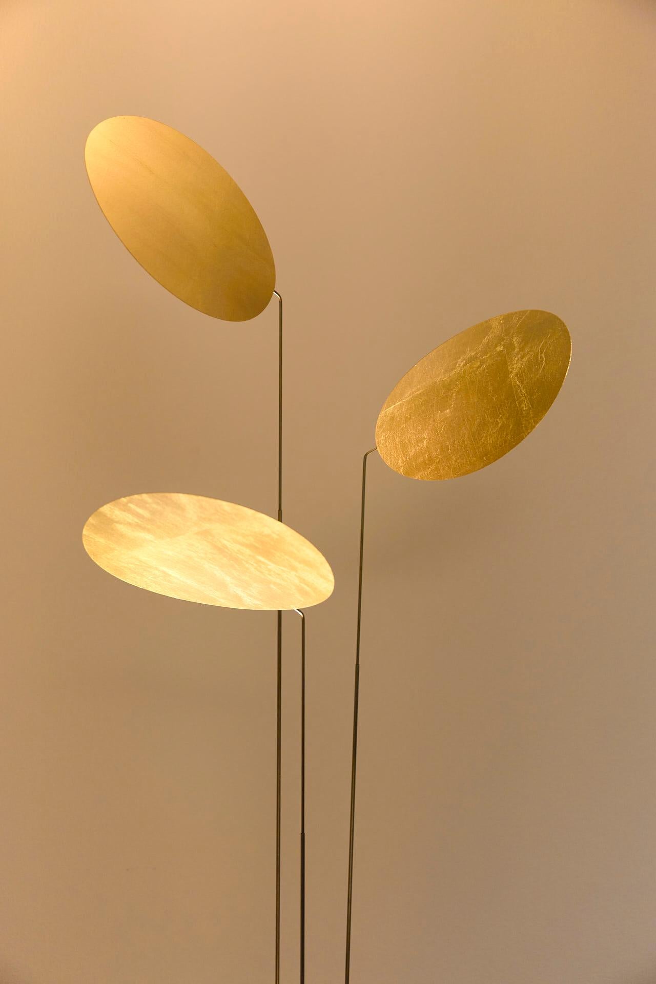 Lámpara de pie Ingo Maurer Nuunu Español en venta