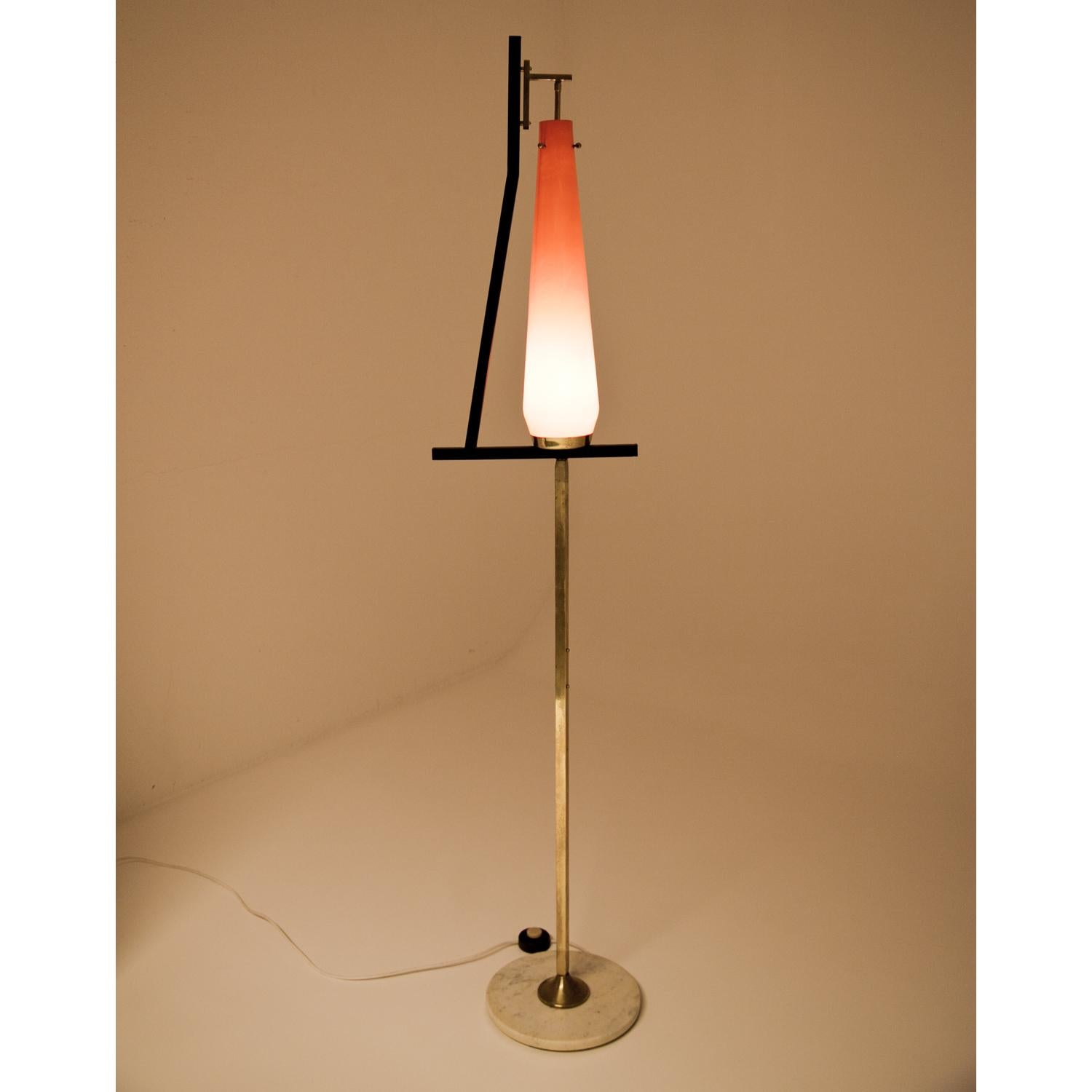 Floor Lamp, Italy, 1960s In Good Condition In Greding, DE
