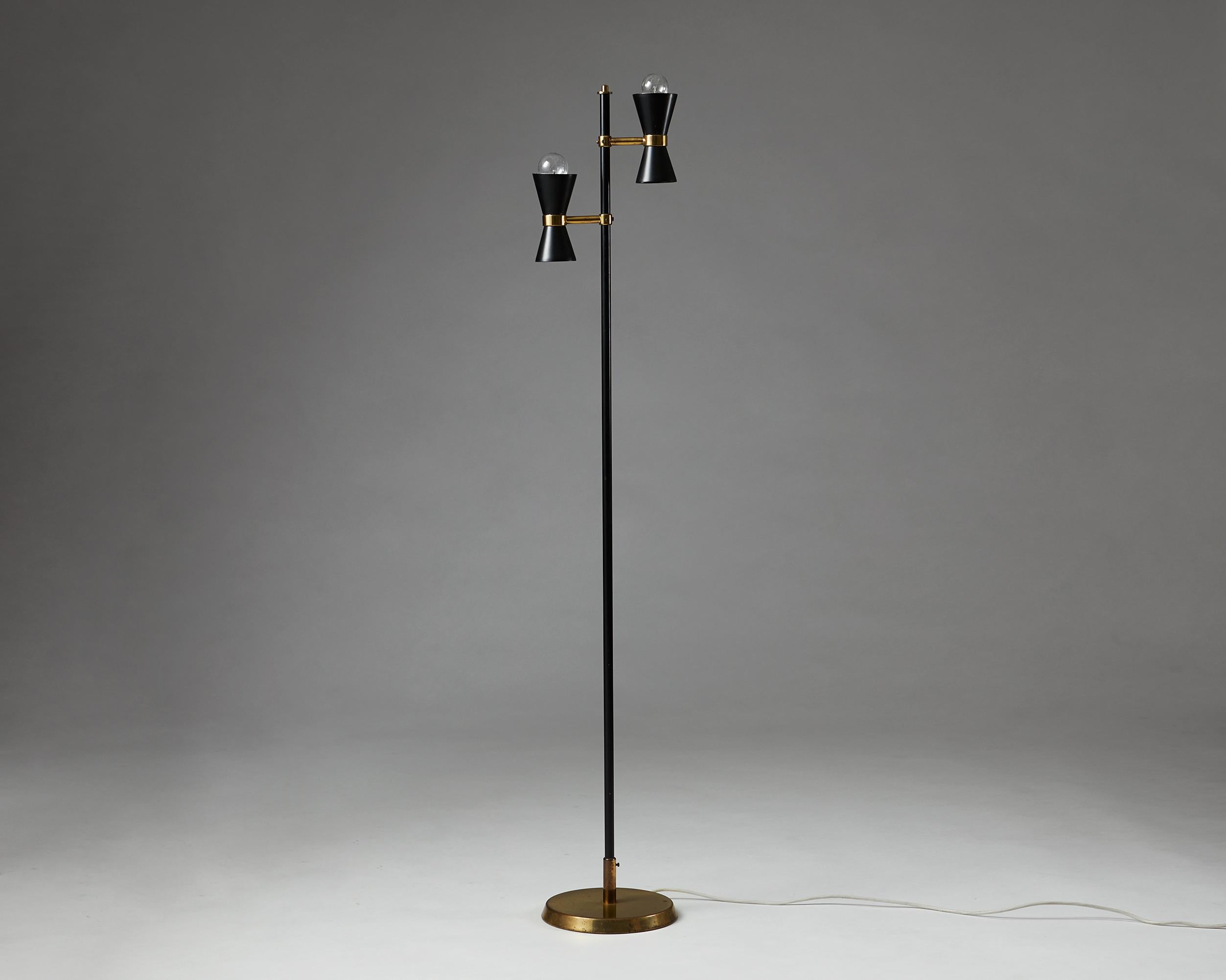 Scandinavian Modern Floor Lamp “K10-2″ Designed by Maria Lindeman, Finland, 1950s For Sale