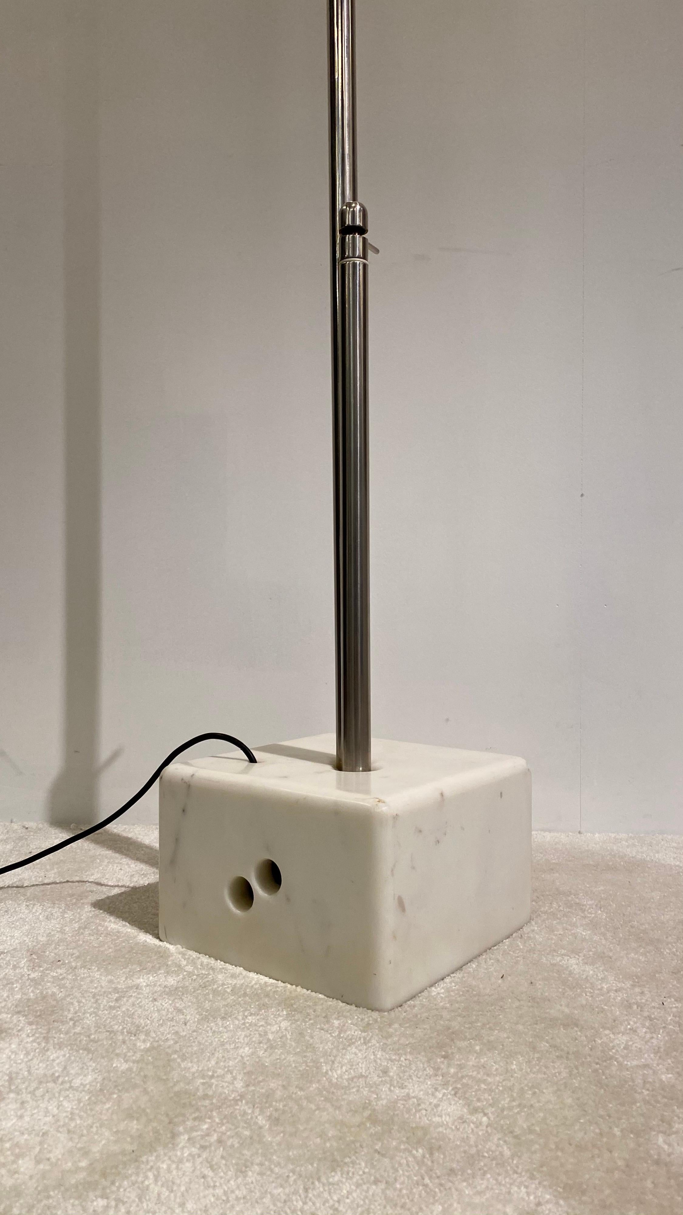 Floor Lamp Laser by Giorgio De Ferrari, 1970s In Good Condition For Sale In Saint Ouen, FR