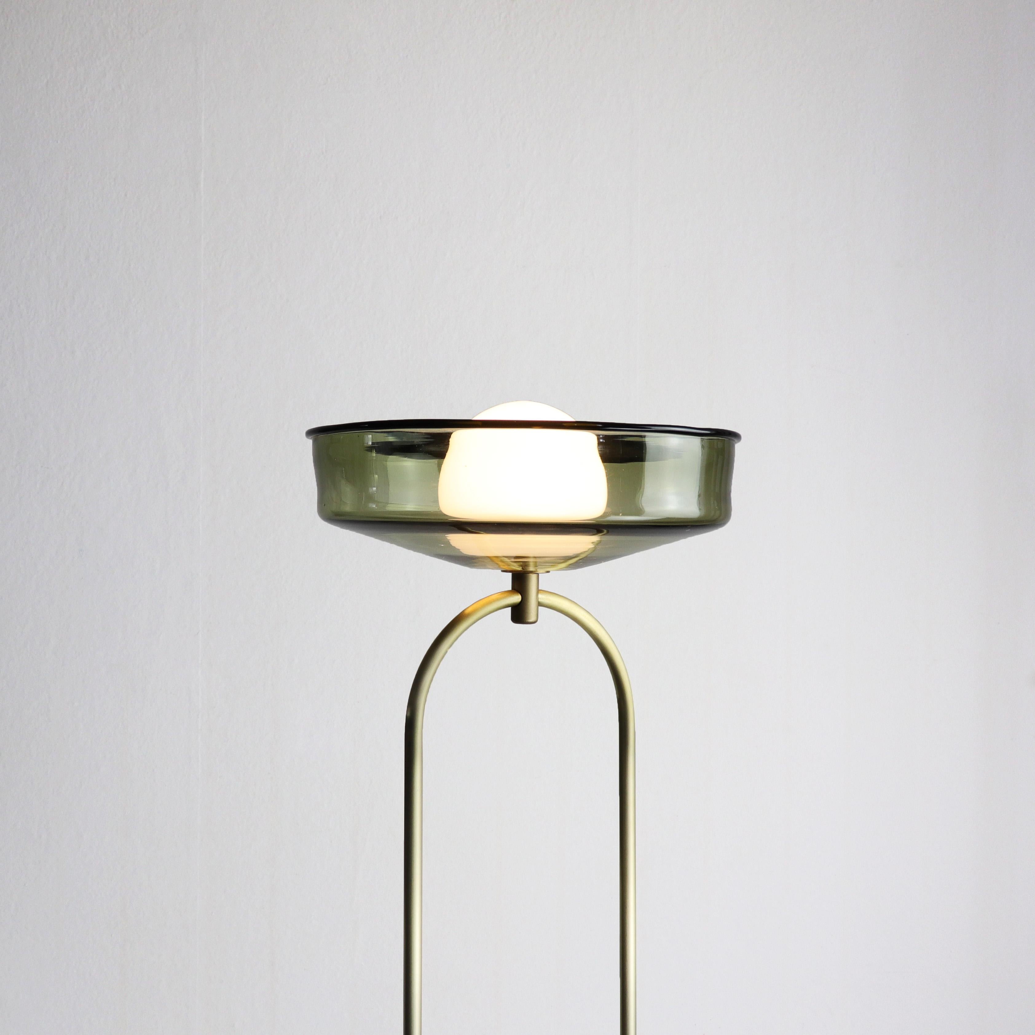 Stehleuchte _ Lichtobjekt 031 (21. Jahrhundert und zeitgenössisch) im Angebot