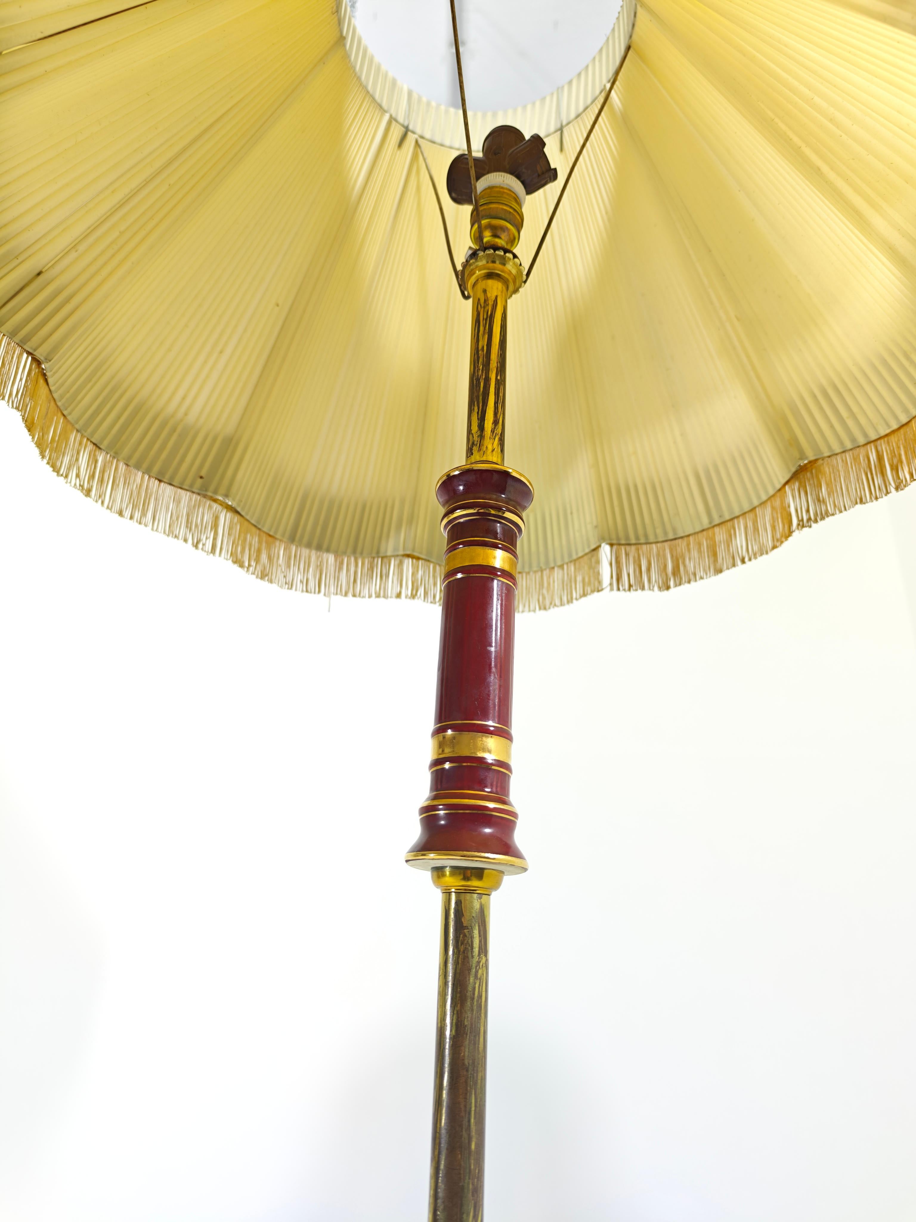 Lámpara de pie Made in Italy 1940/50s Mármol y latón Mediados de siglo en venta 4