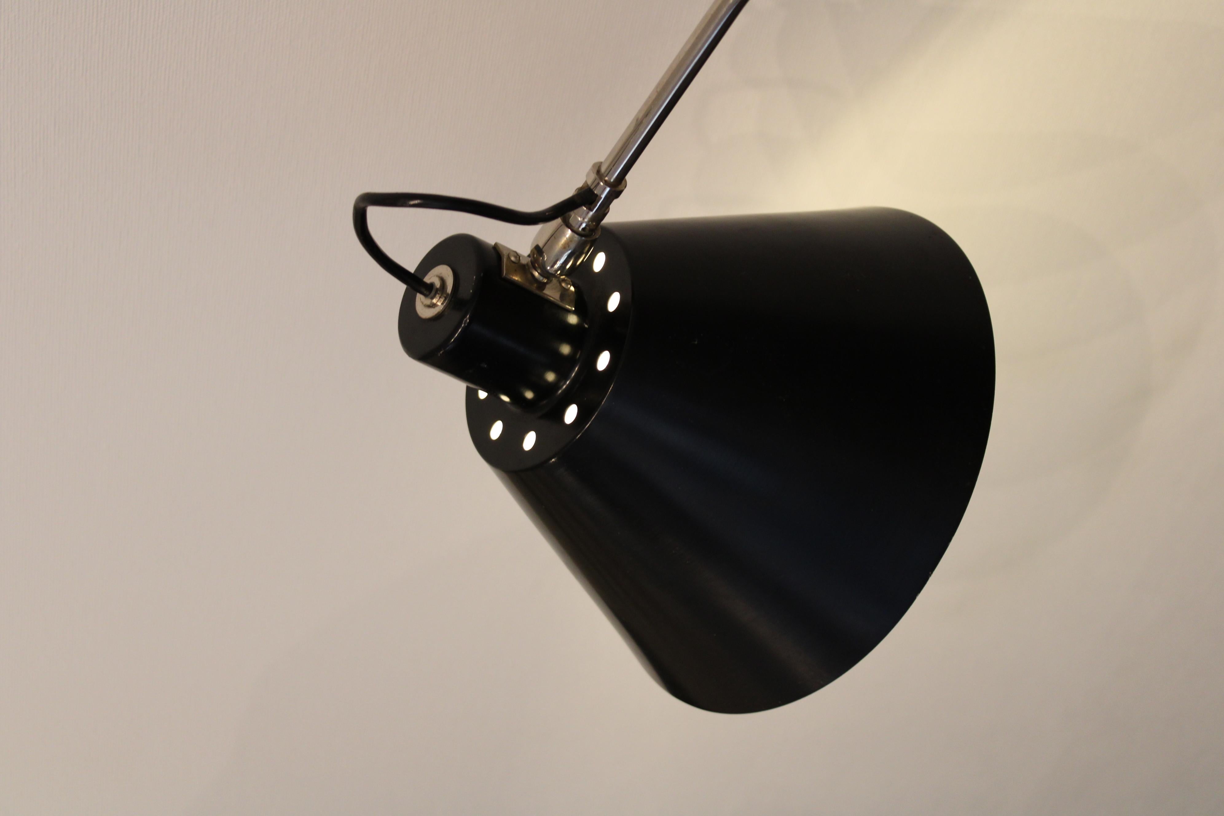 Floor lamp 