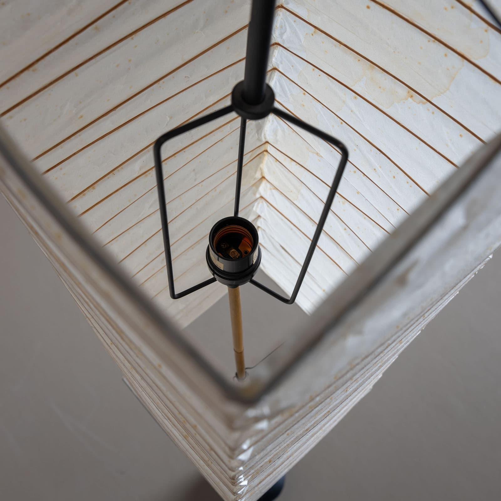 Late 20th Century Floor Lamp Mod. BBX3-70XN from the Akari Series by Isamu Noguchi For Sale